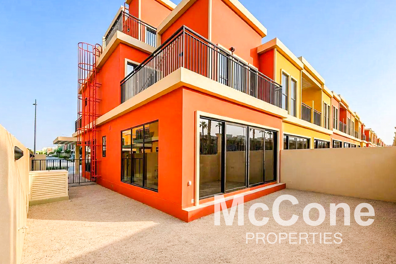 4 Bedroom Townhouse for Rent in Portofino, Damac Lagoons