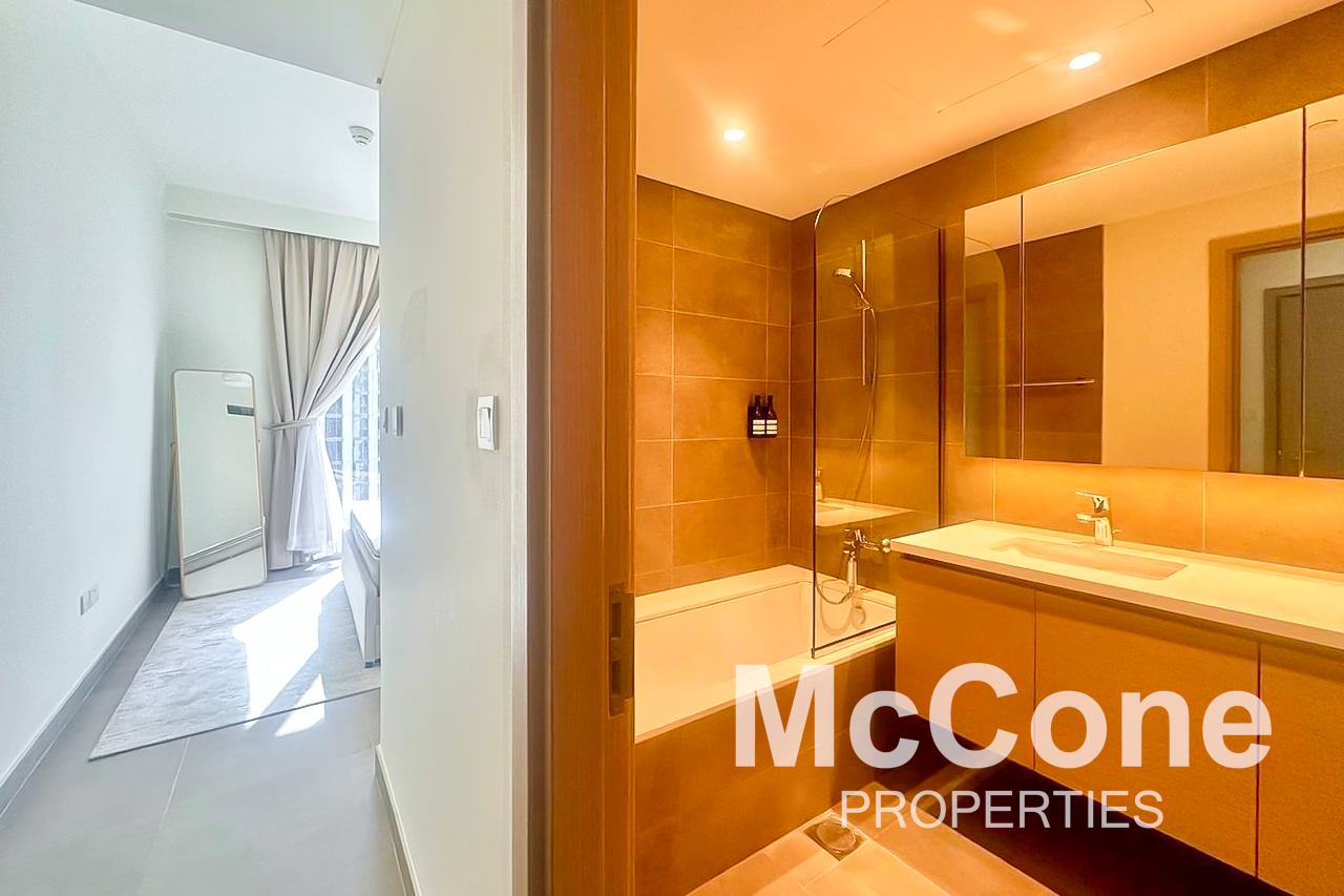 2 Bedroom Apartment for Rent in Creek Gate Tower 1, Dubai Creek Harbour (The Lagoons) — photograph 12 of 16