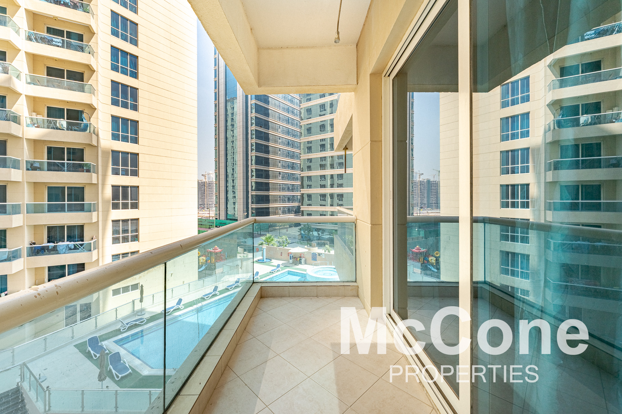 Studio Apartment for Rent in The Crescent A, Dubai Production City (IMPZ) — photo 9 of 12