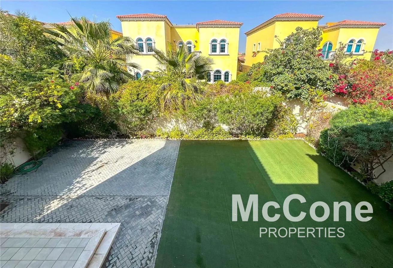 3 Bedroom Villa for Rent in District 8, Jumeirah Park — photograph 14 of 16