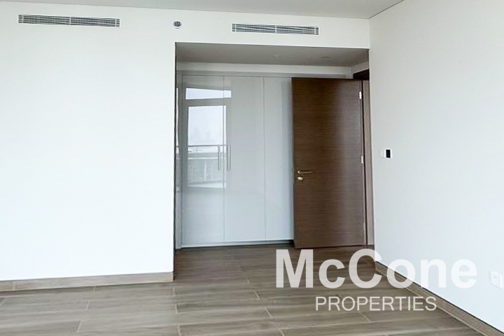 2 Bedroom Apartment for Rent in Sobha Hartland Waves Opulence, Mohammed Bin Rashid City — photo 7 of 12
