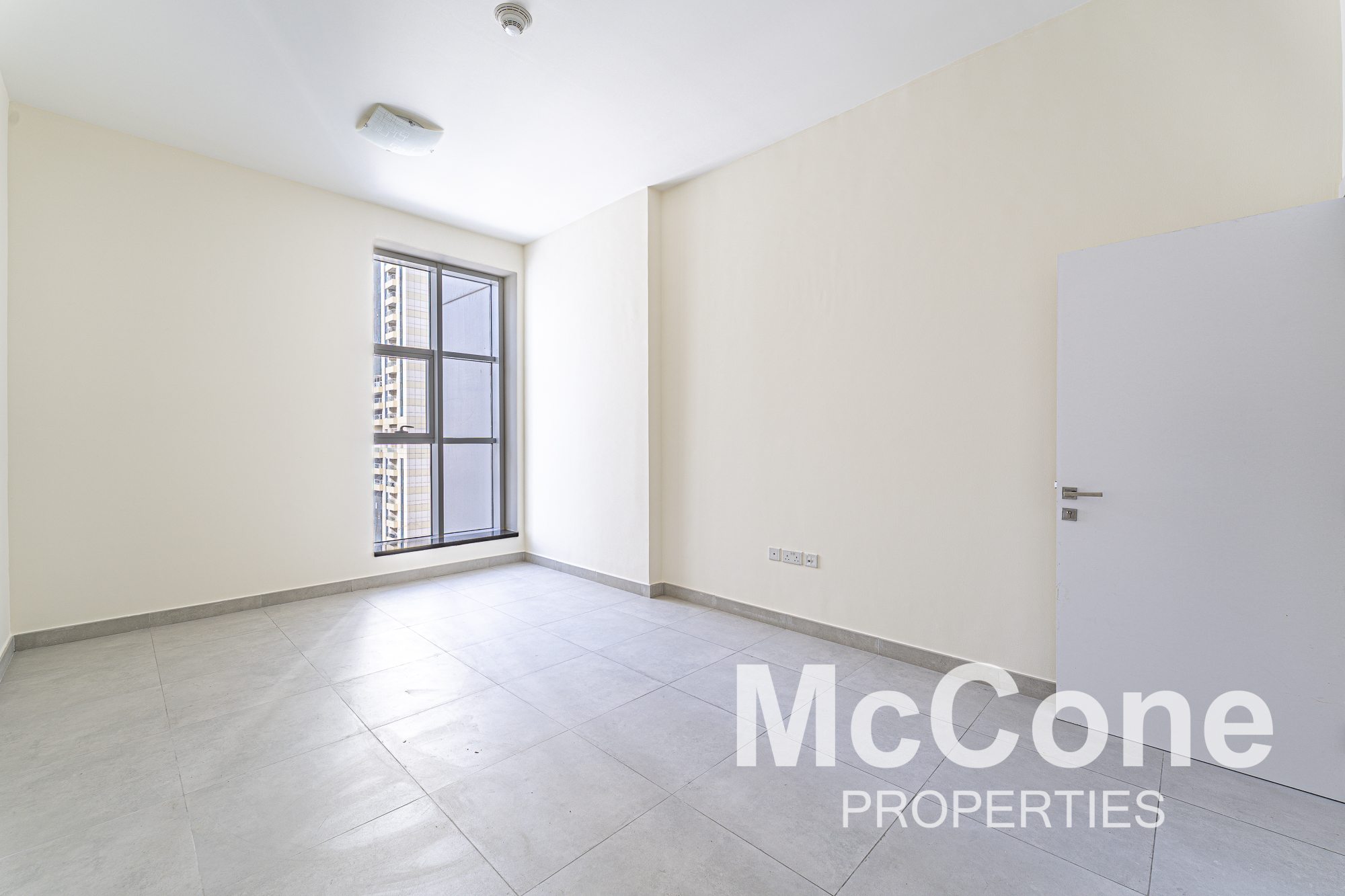2 Bedroom Apartment for Rent in Marina Arcade Tower, Dubai Marina — photo 6 of 15
