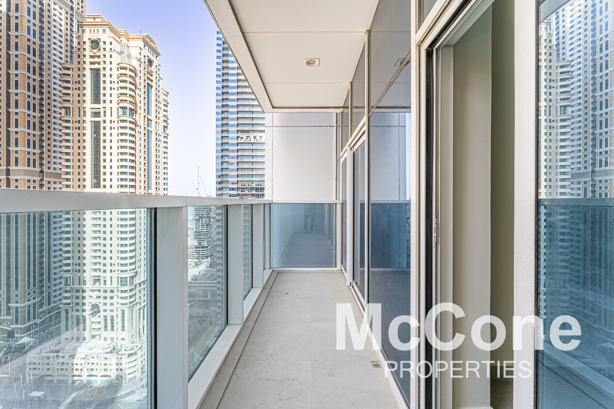 2 Bedroom Apartment for Rent in Marina Arcade Tower, Dubai Marina — photograph 12 of 15