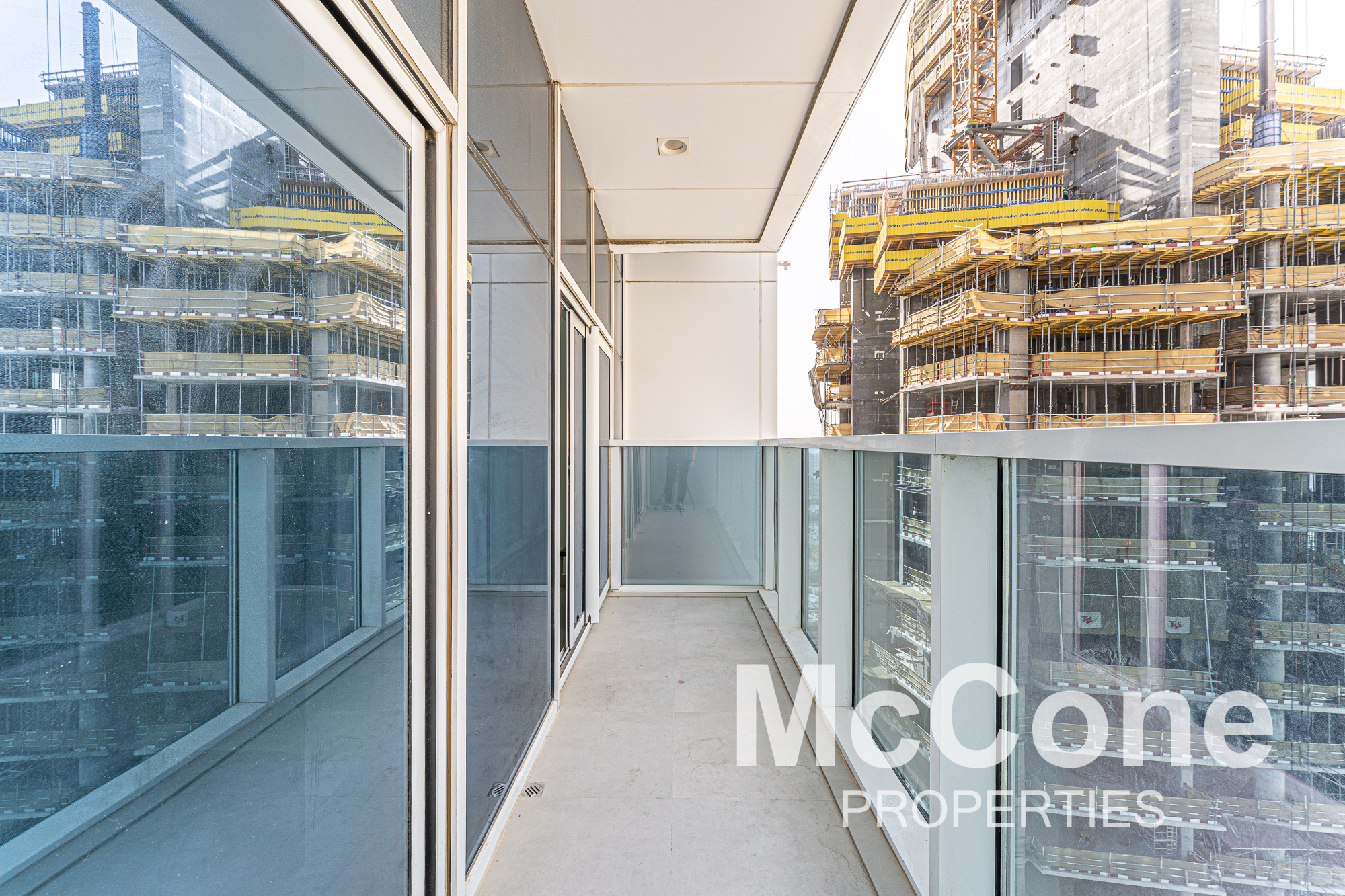 2 Bedroom Apartment for Rent in Marina Arcade Tower, Dubai Marina — photograph 13 of 15