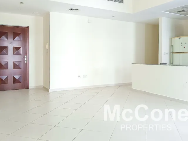 2 Bedroom Apartment for Rent in Cascades Tower, Dubai Marina
