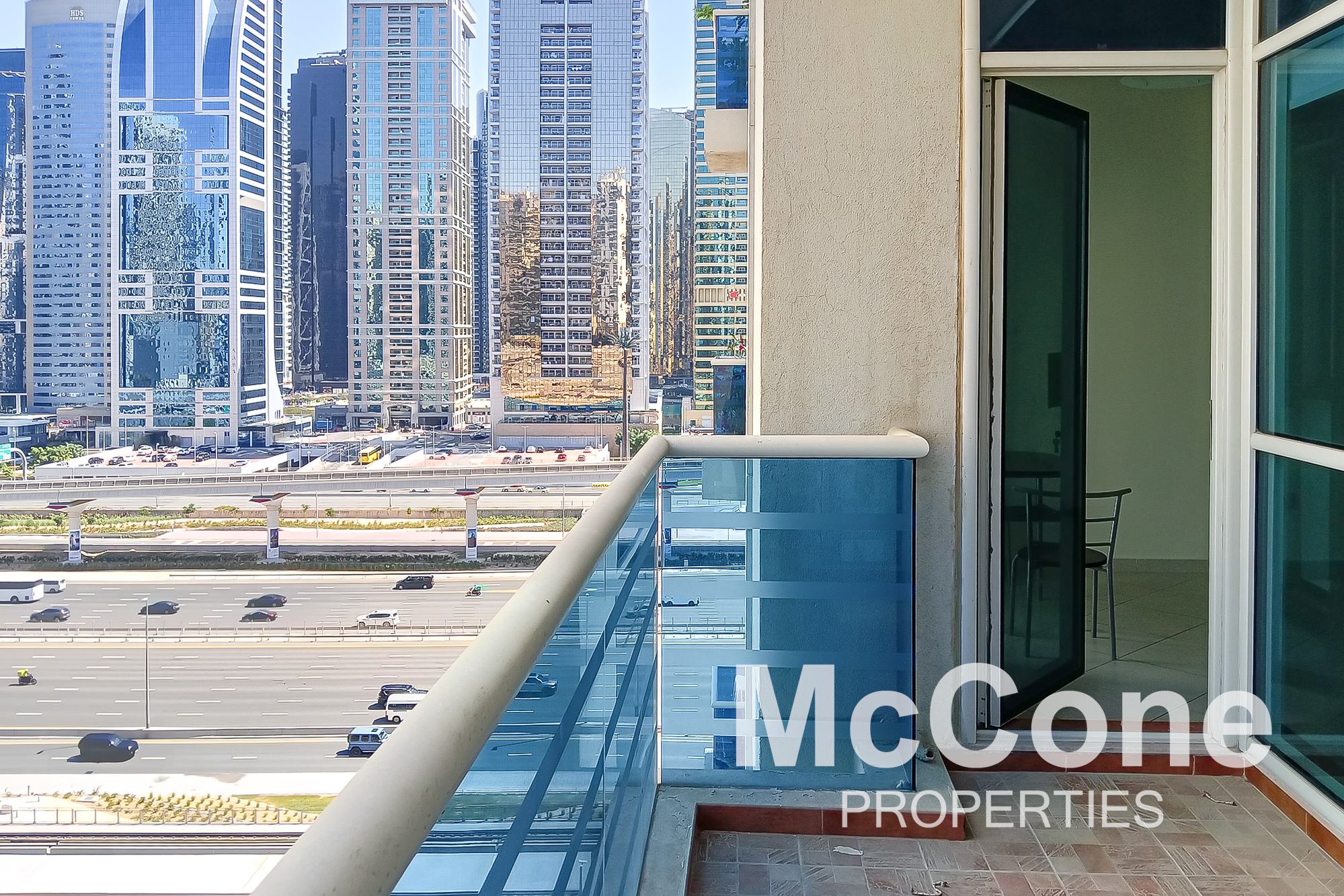 2 Bedroom Apartment for Rent in Cascades Tower, Dubai Marina — photograph 11 of 11