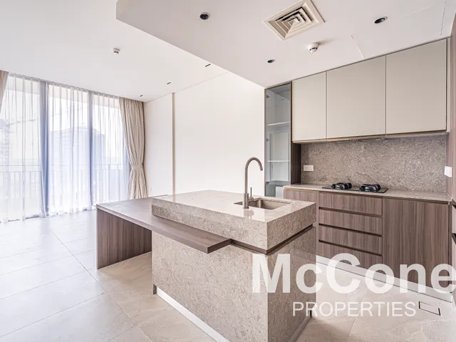 1 Bedroom Apartment for Rent in Beverly Boulevard, Arjan