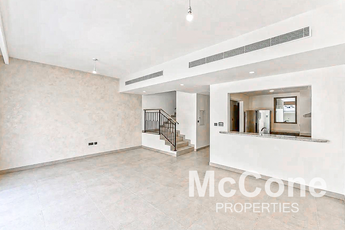 4 Bedroom Villa for Rent in Malta, Damac Lagoons