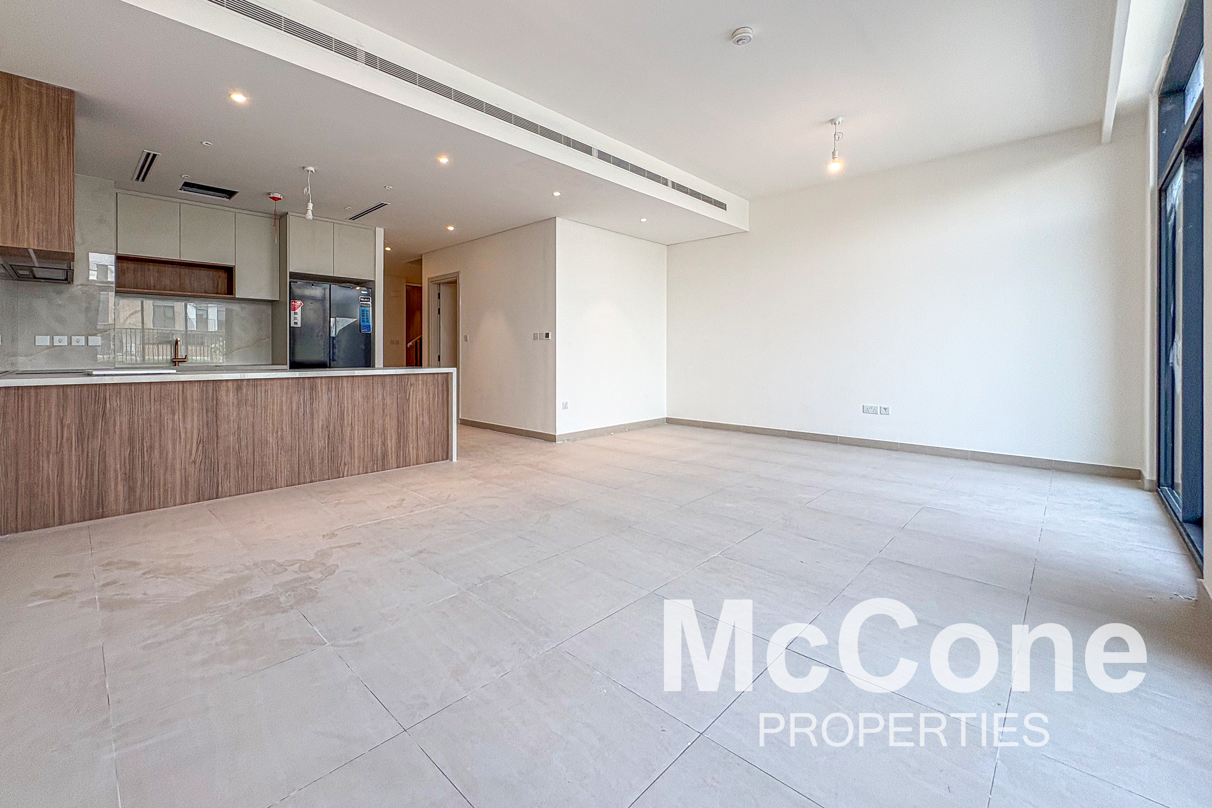 3 Bedroom Townhouse for Rent in Mudon Al Ranim 6, Mudon — photo 2 of 13