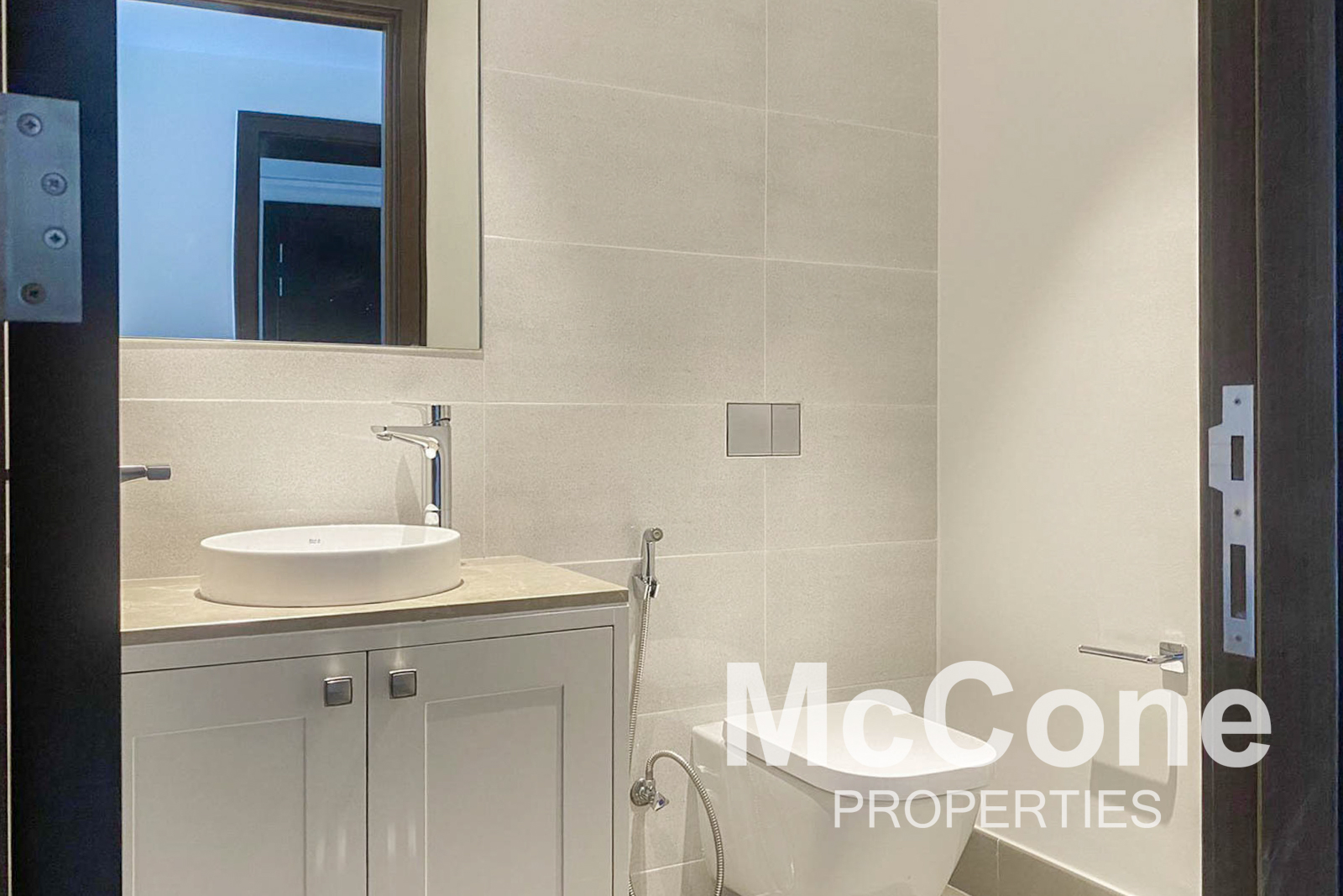 2 Bedroom Apartment for Rent in Opera Grand, Downtown Dubai — photograph 13 of 17
