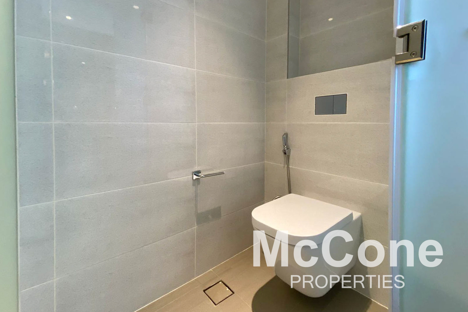 2 Bedroom Apartment for Rent in Opera Grand, Downtown Dubai — photograph 16 of 17