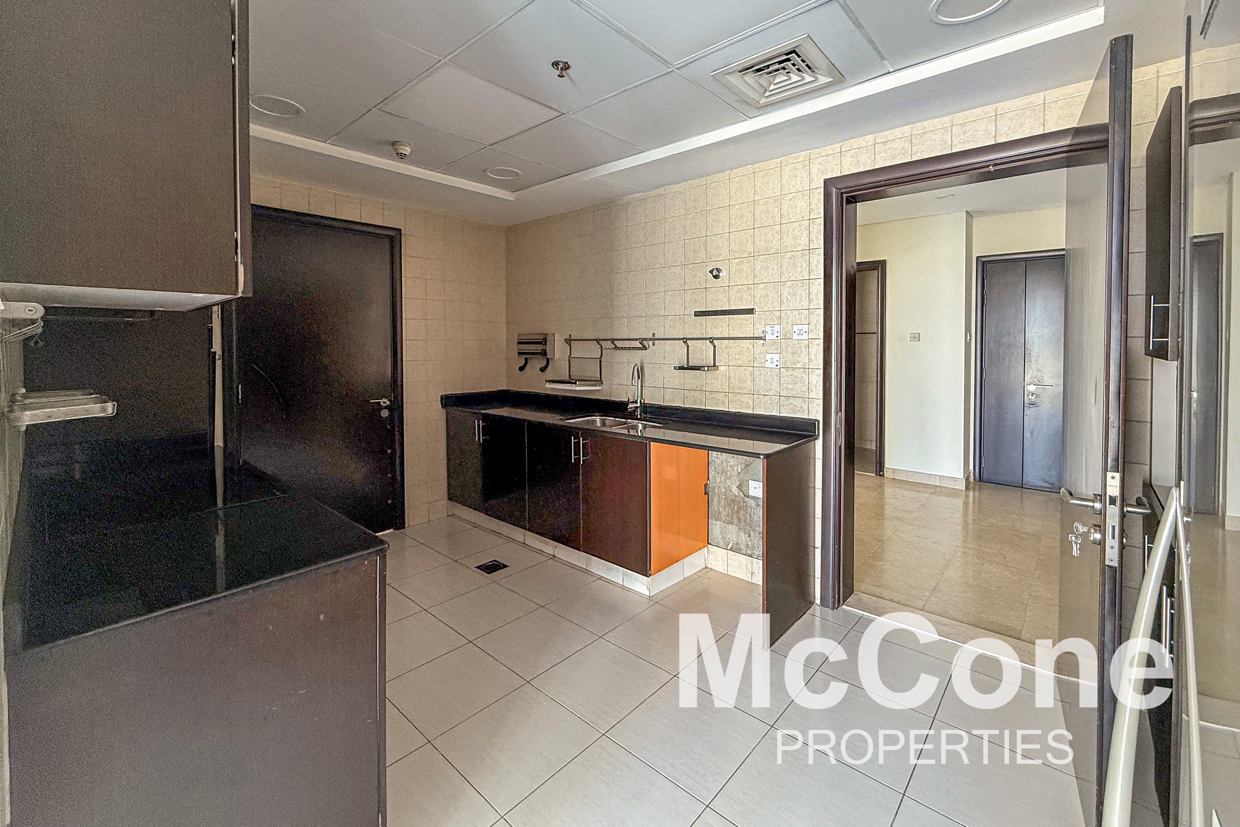 2 Bedroom Apartment for Rent in La Residencia Del Mar, Dubai Marina — photo 8 of 27