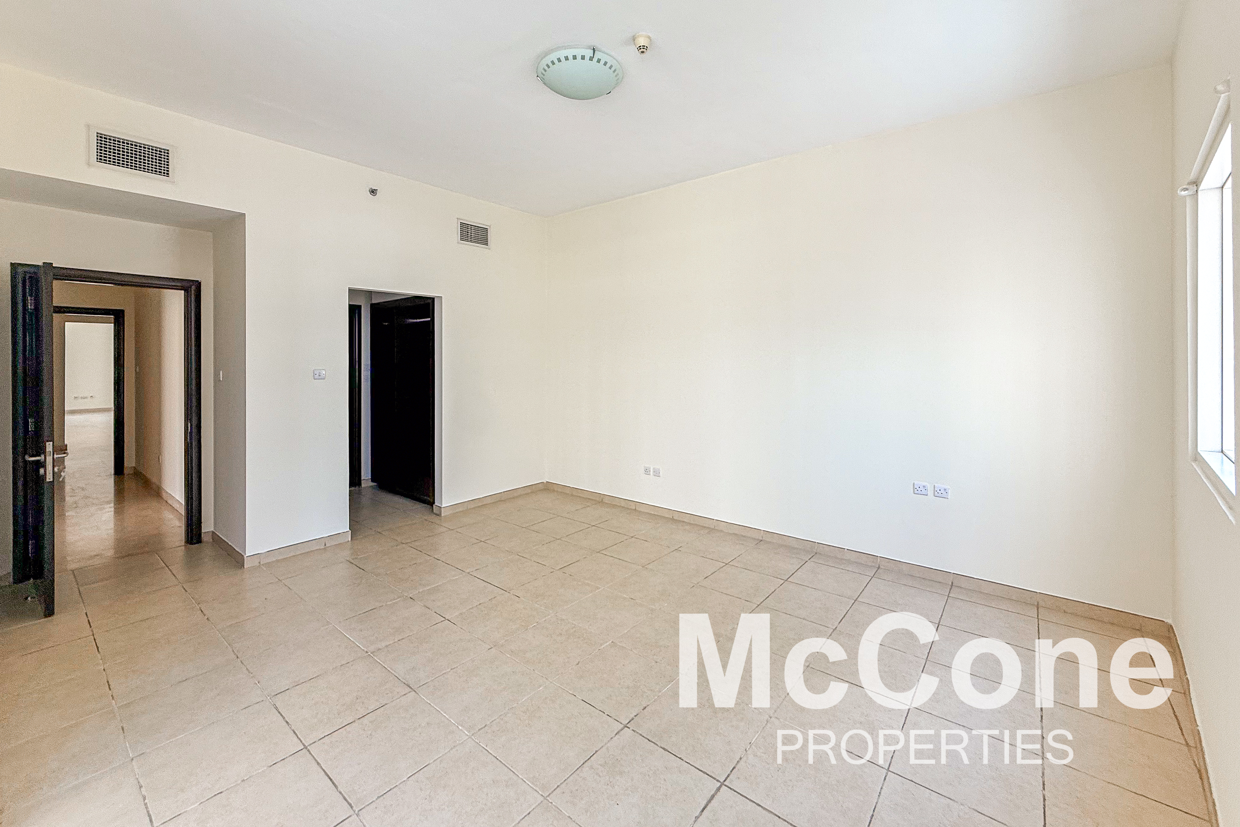 2 Bedroom Apartment for Rent in La Residencia Del Mar, Dubai Marina — photograph 12 of 27