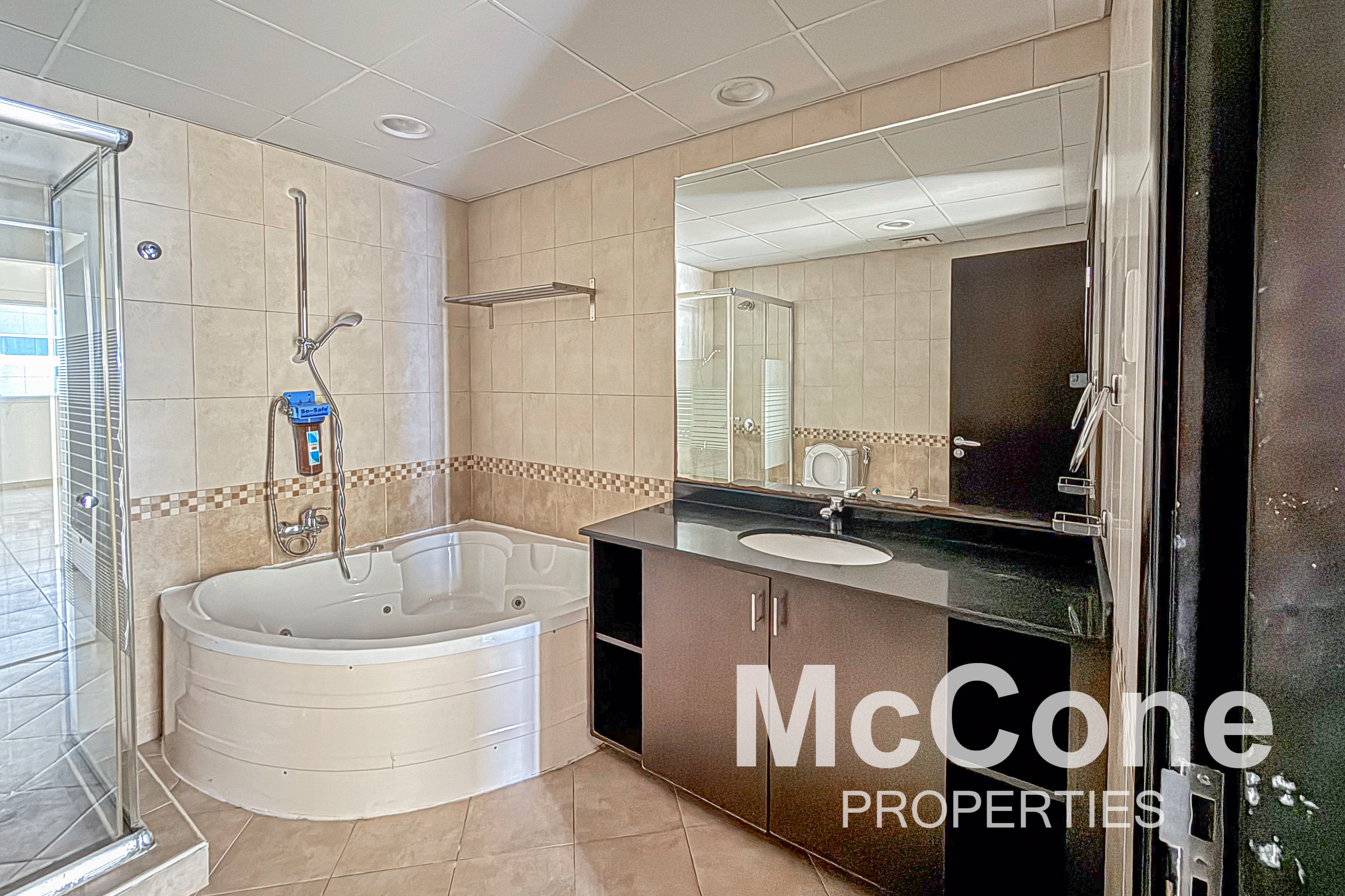 2 Bedroom Apartment for Rent in La Residencia Del Mar, Dubai Marina — photograph 18 of 27