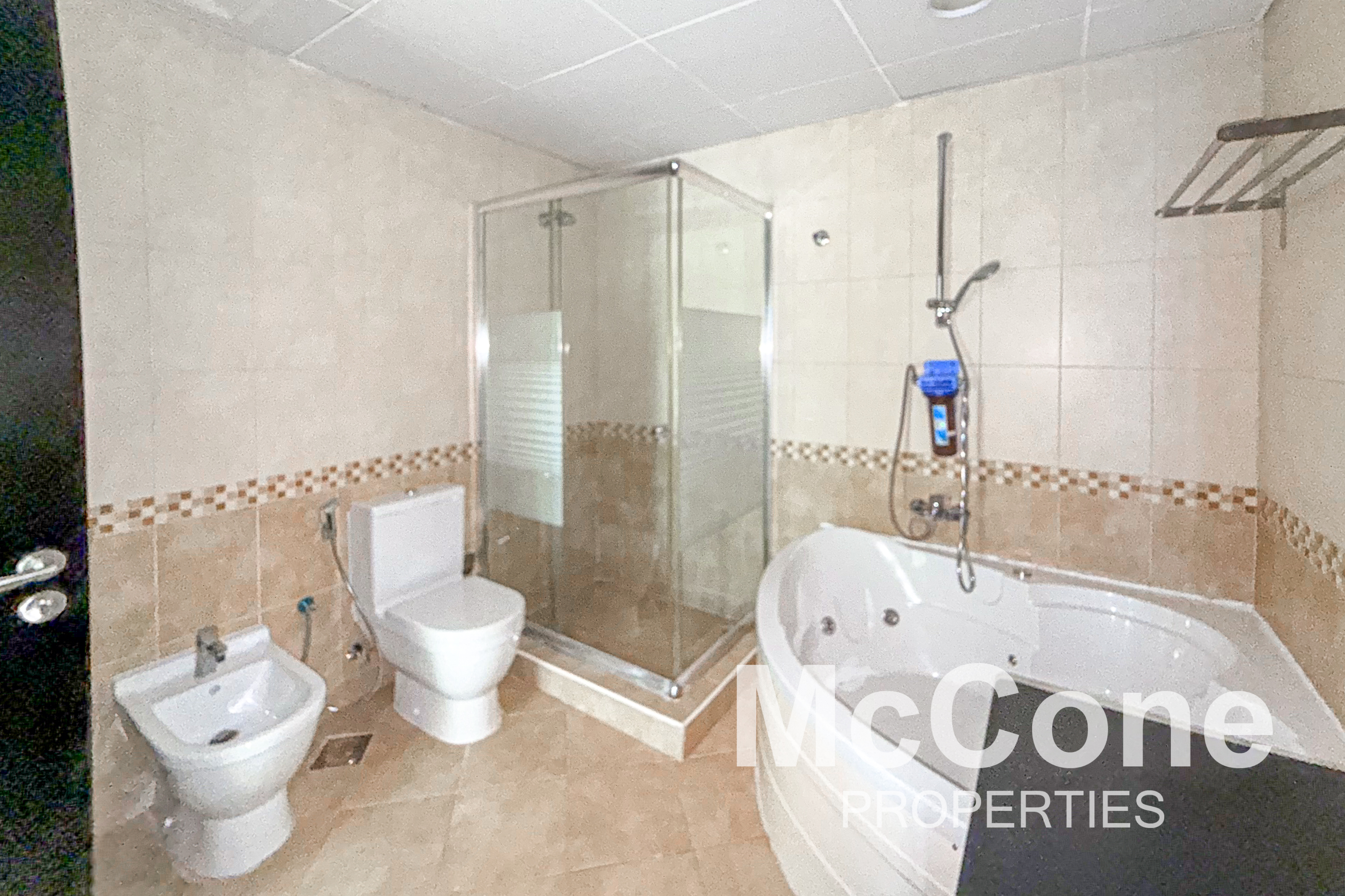 2 Bedroom Apartment for Rent in La Residencia Del Mar, Dubai Marina — photograph 19 of 27