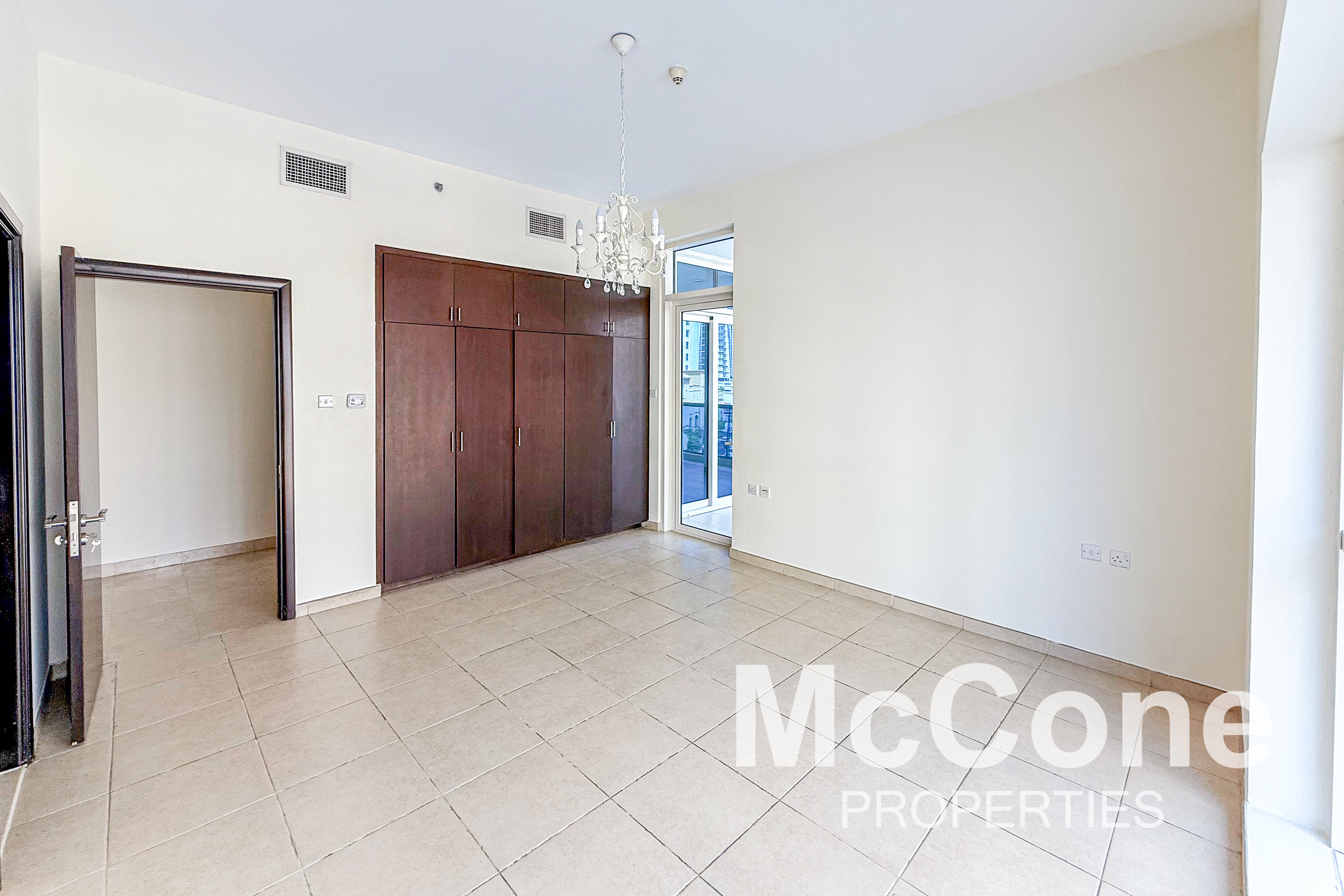 2 Bedroom Apartment for Rent in La Residencia Del Mar, Dubai Marina — photograph 13 of 27