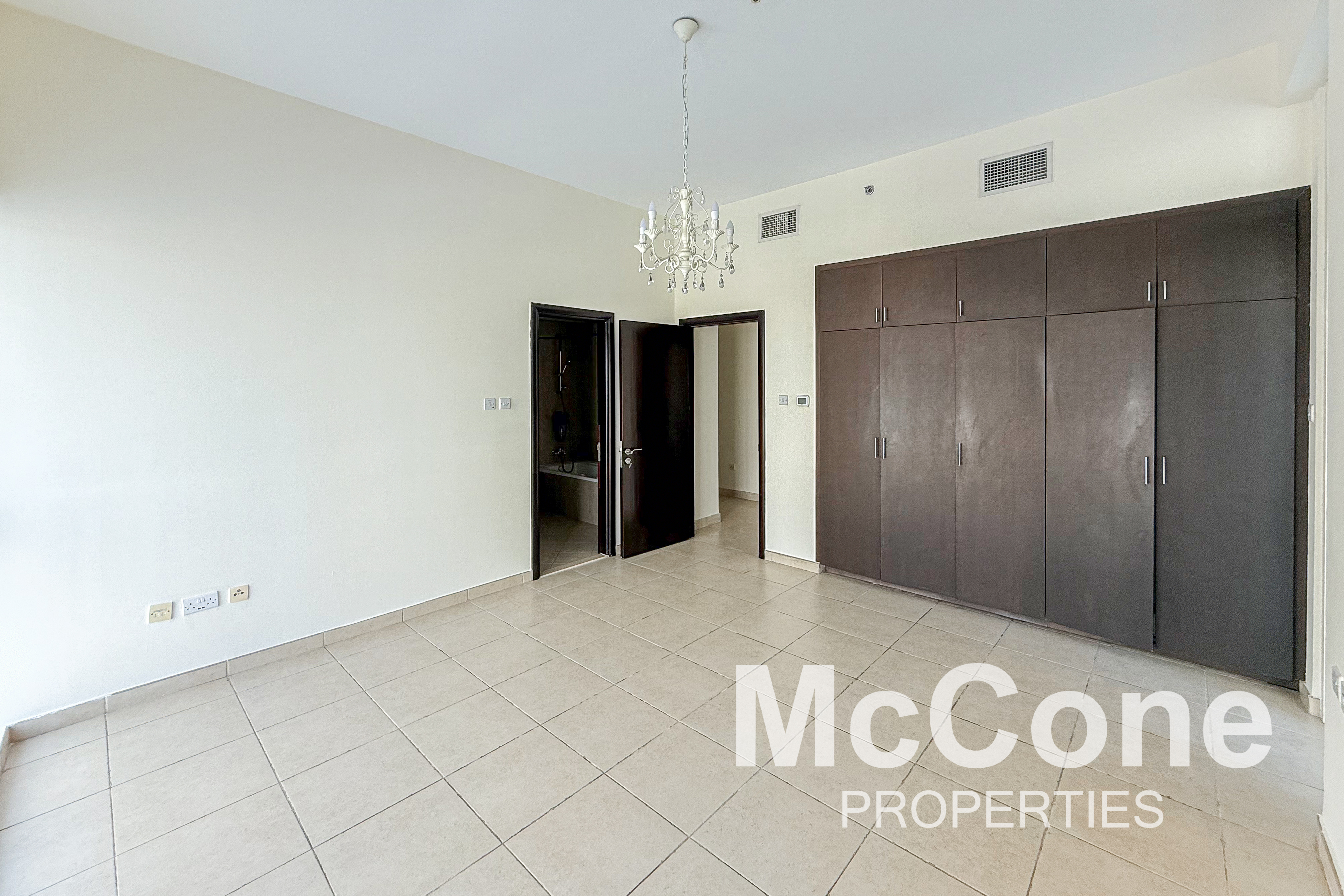 2 Bedroom Apartment for Rent in La Residencia Del Mar, Dubai Marina — photograph 14 of 27