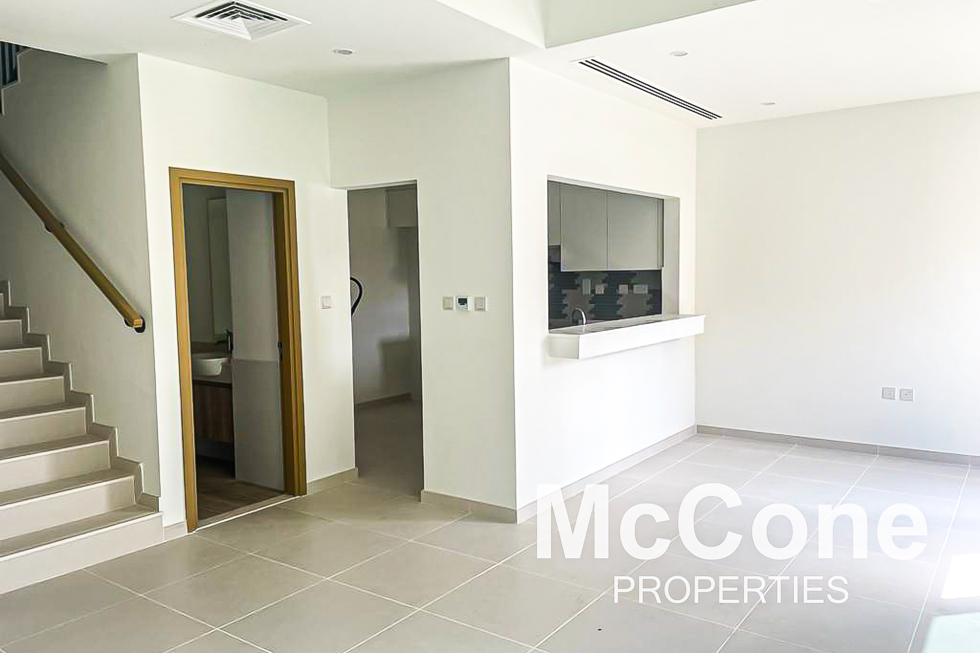 2 Bedroom Townhouse for Rent in Amaranta 1, Villanova — photo 5 of 15
