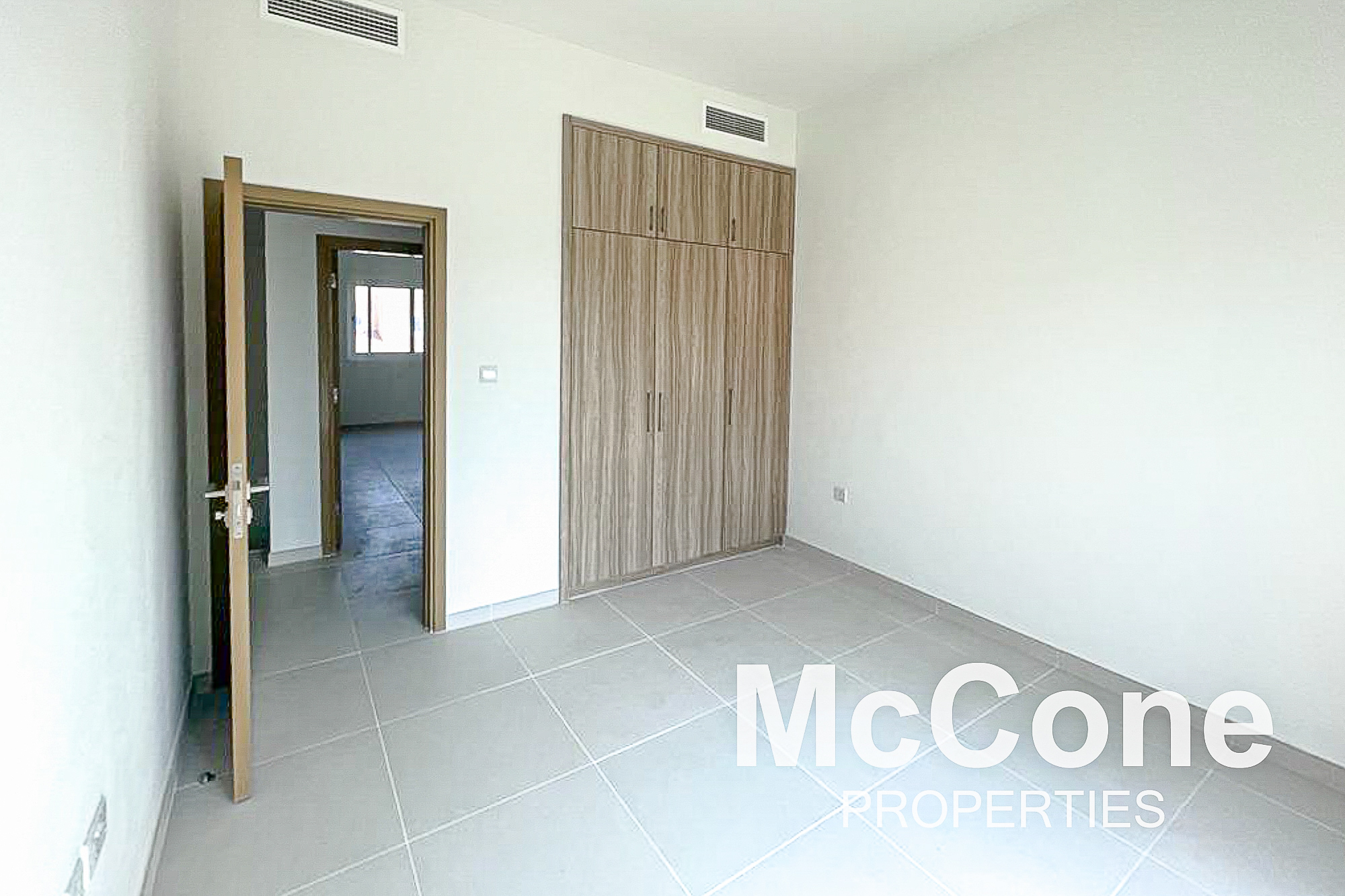 2 Bedroom Townhouse for Rent in Amaranta 1, Villanova — photo 8 of 15