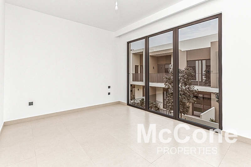 4 Bedroom Townhouse for Rent in Aura Gardens, Tilal Al Ghaf — photo 9 of 26