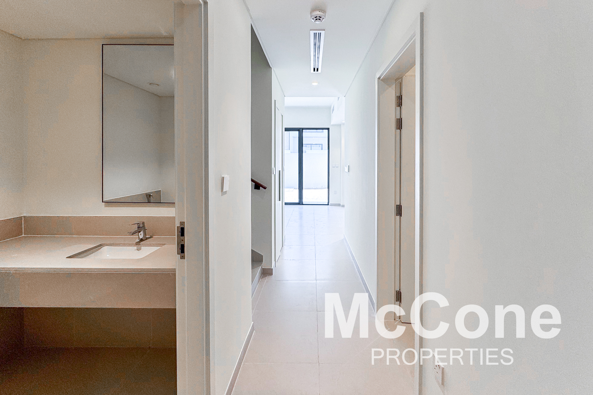 3 Bedroom Townhouse for Rent in Greenviews 2, Dubai South (Dubai World Central) — photo 5 of 22