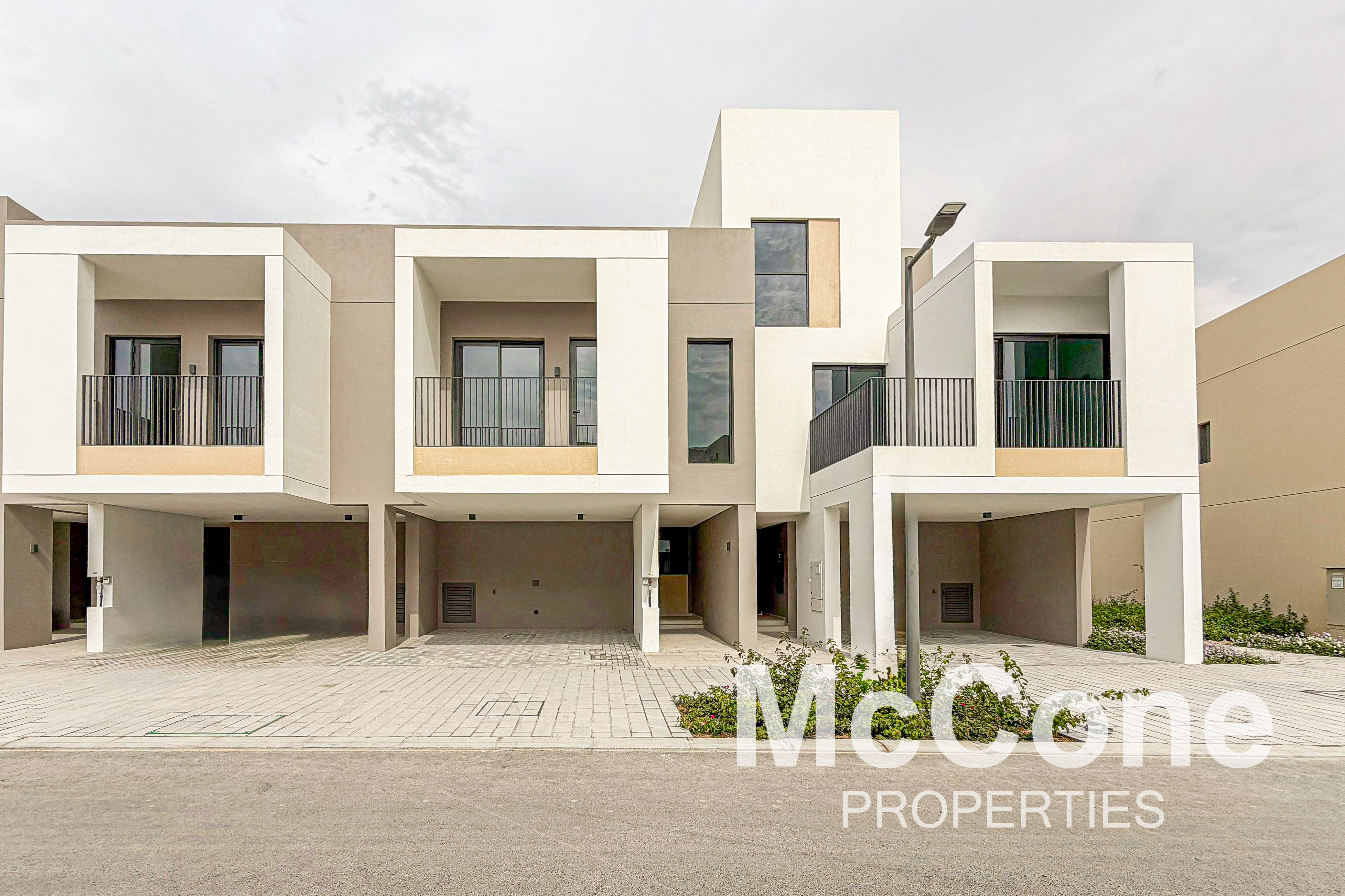 3 Bedroom Townhouse for Rent in Bliss 2, Arabian Ranches 3 — photo 2 of 25