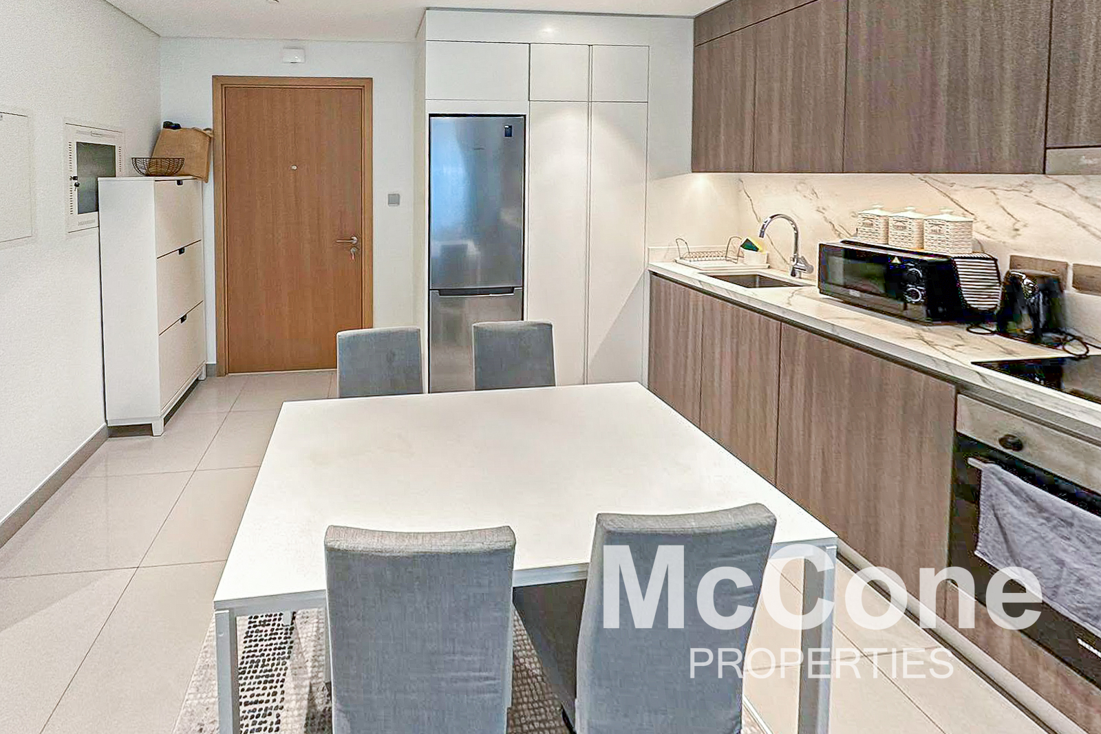 1 Bedroom Apartment for Rent in Beach Vista Tower 2, Dubai Harbour — photo 6 of 15