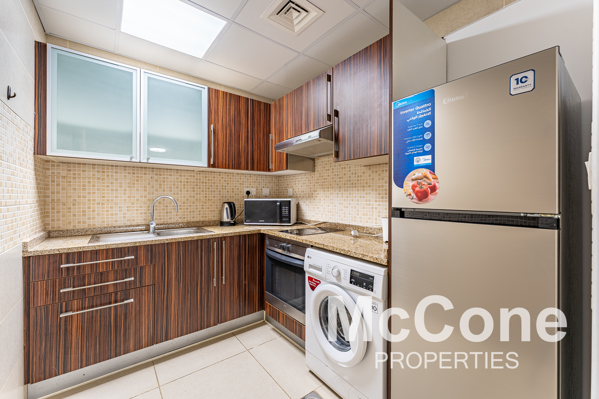 1 Bedroom Apartment for Rent in Goldcrest Executive, Jumeirah Lake Towers — photo 3 of 13