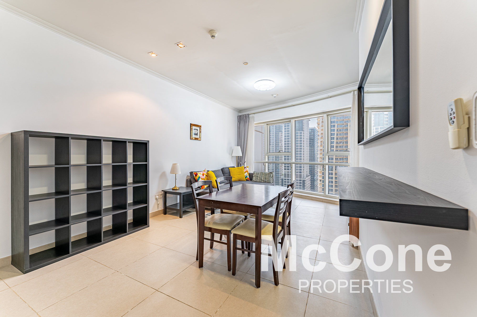 1 Bedroom Apartment for Rent in Goldcrest Executive, Jumeirah Lake Towers — photo 5 of 13