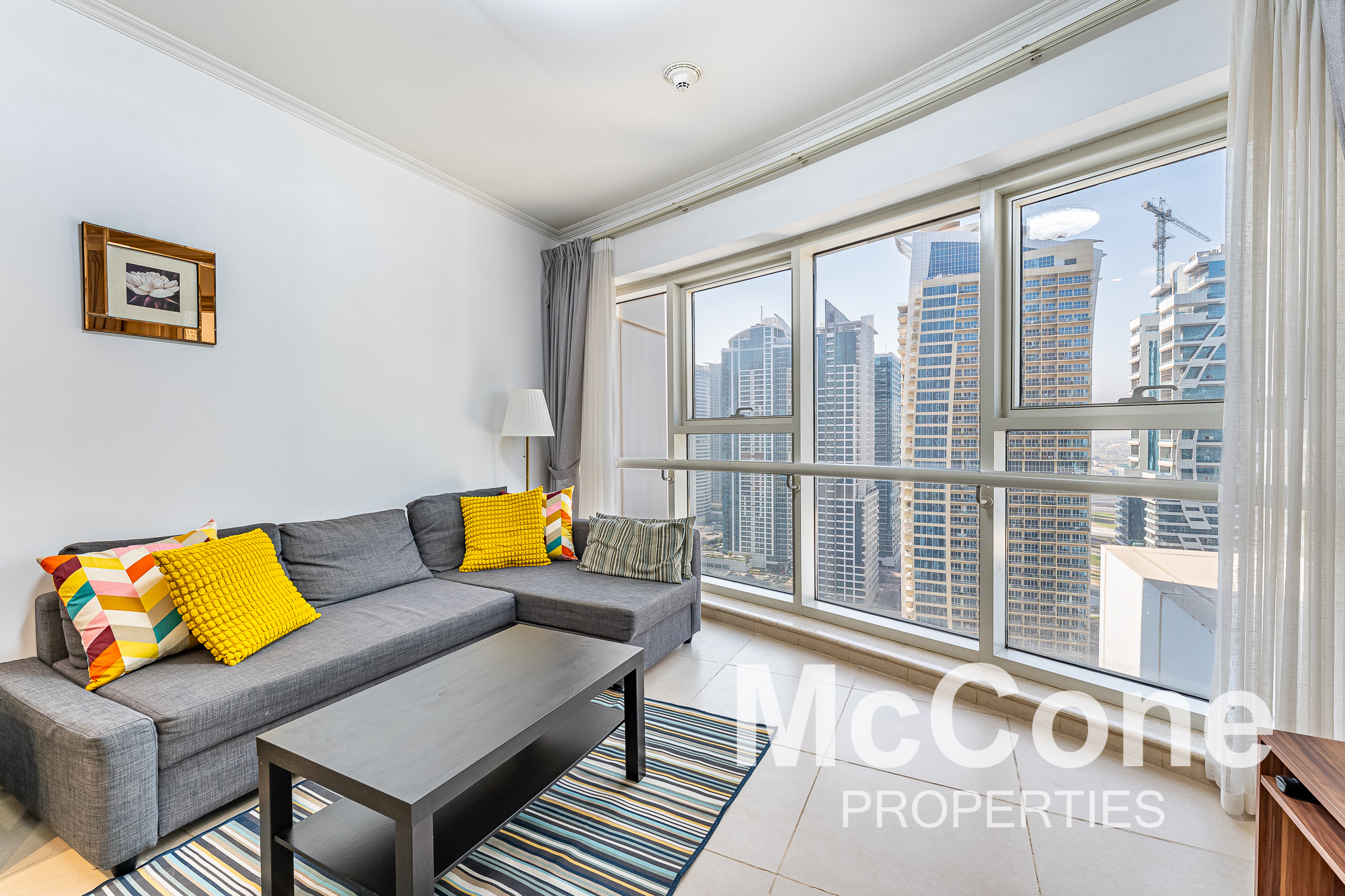 1 Bedroom Apartment for Rent in Goldcrest Executive, Jumeirah Lake Towers — photo 4 of 13