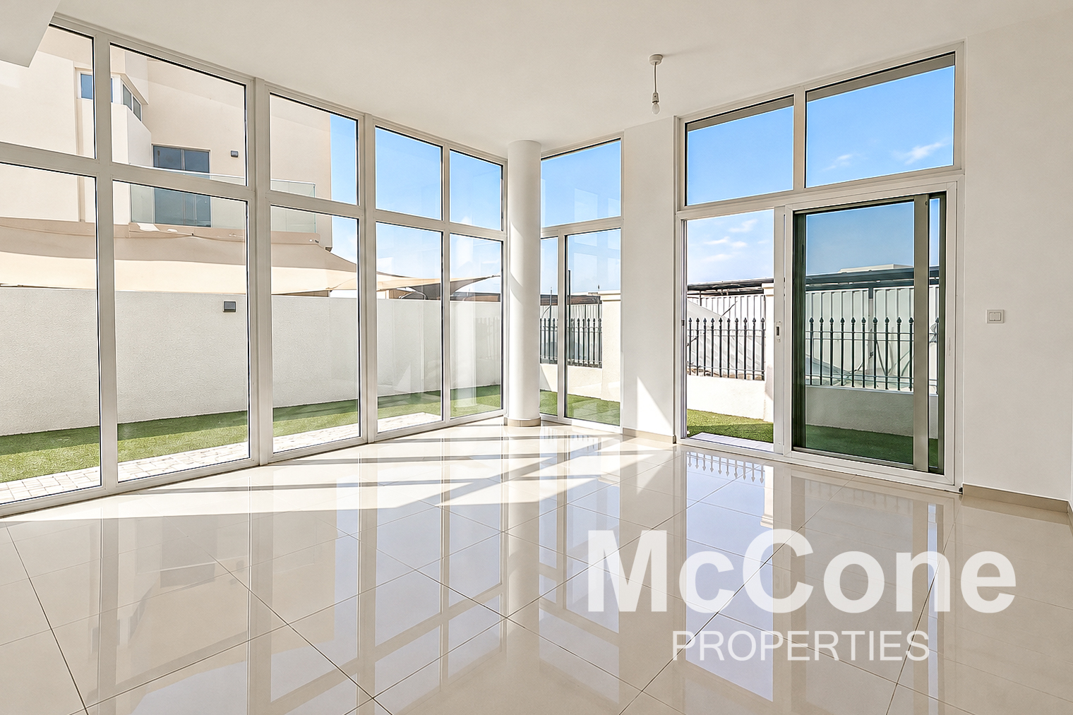 3 Bedroom Townhouse for Rent in Amazonia, Damac Hills 2 — photo 2 of 13