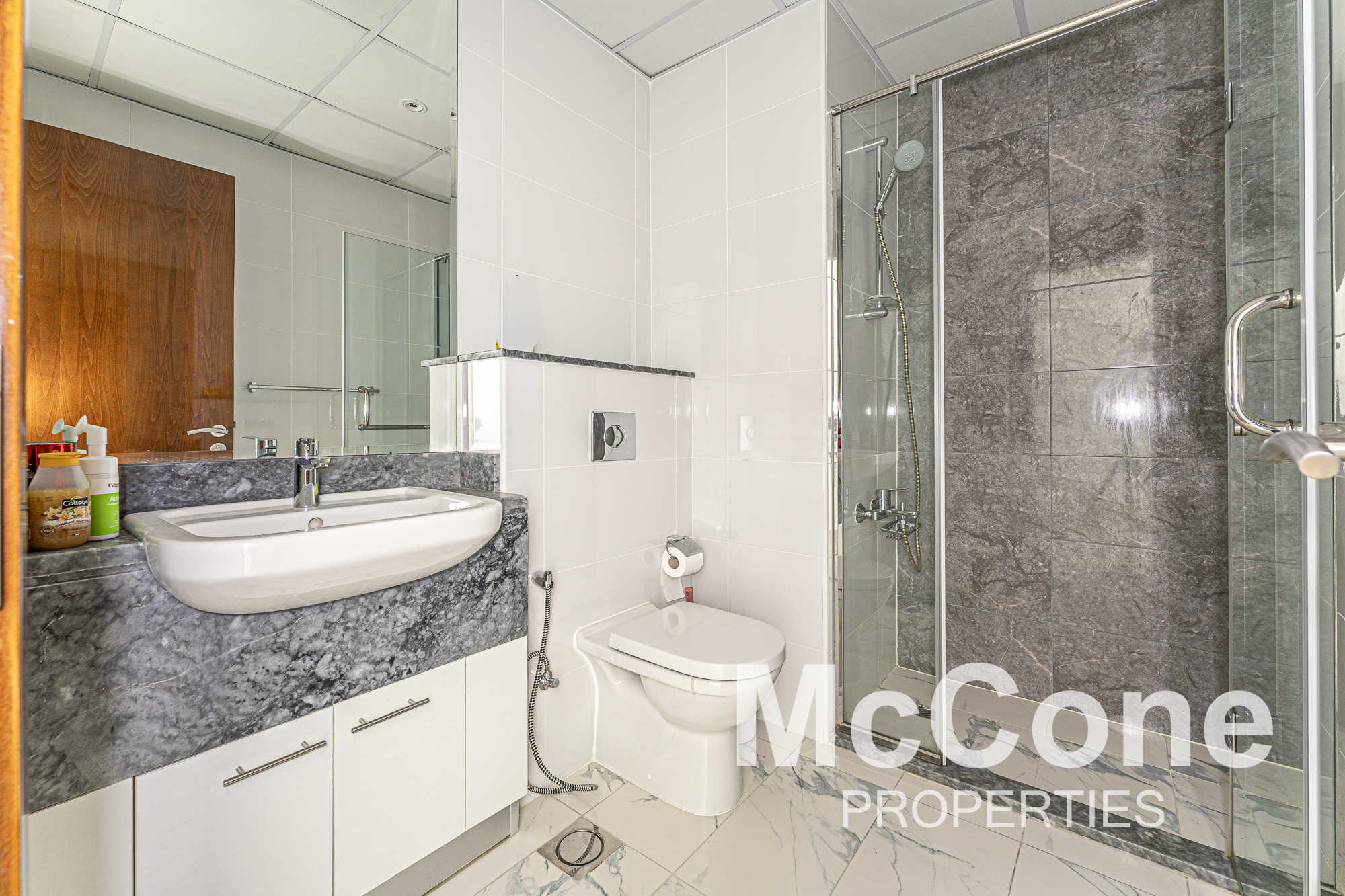 2 Bedroom Apartment for Rent in Noura Tower, Business Bay — photograph 12 of 17
