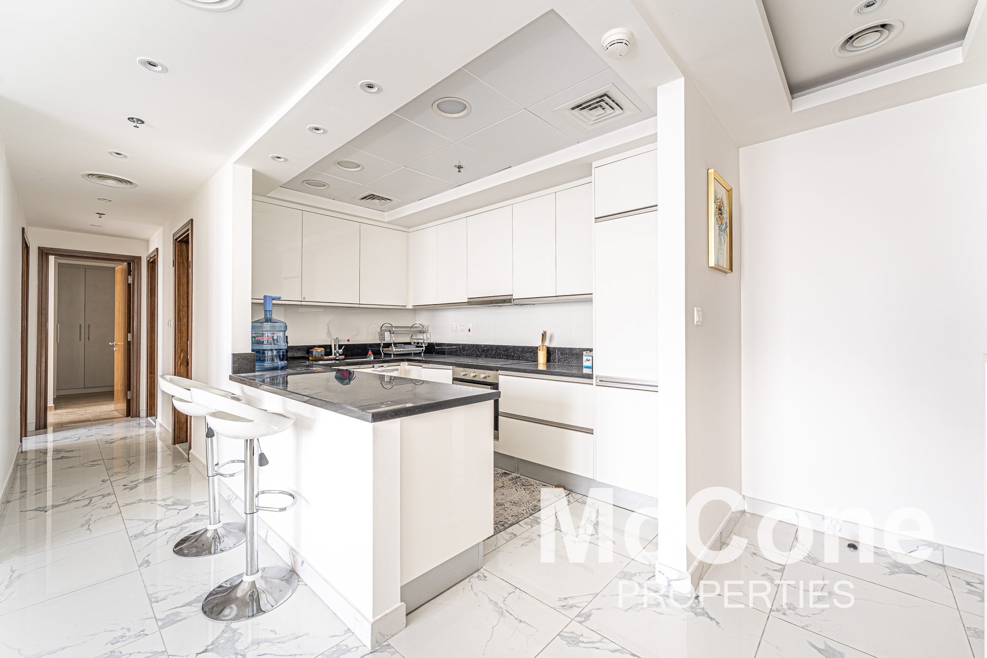 2 Bedroom Apartment for Rent in Noura Tower, Business Bay — photo 3 of 17