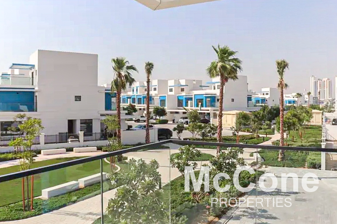 6 Bedroom Villa for Rent in Santorini, Damac Lagoons — photo 8 of 11
