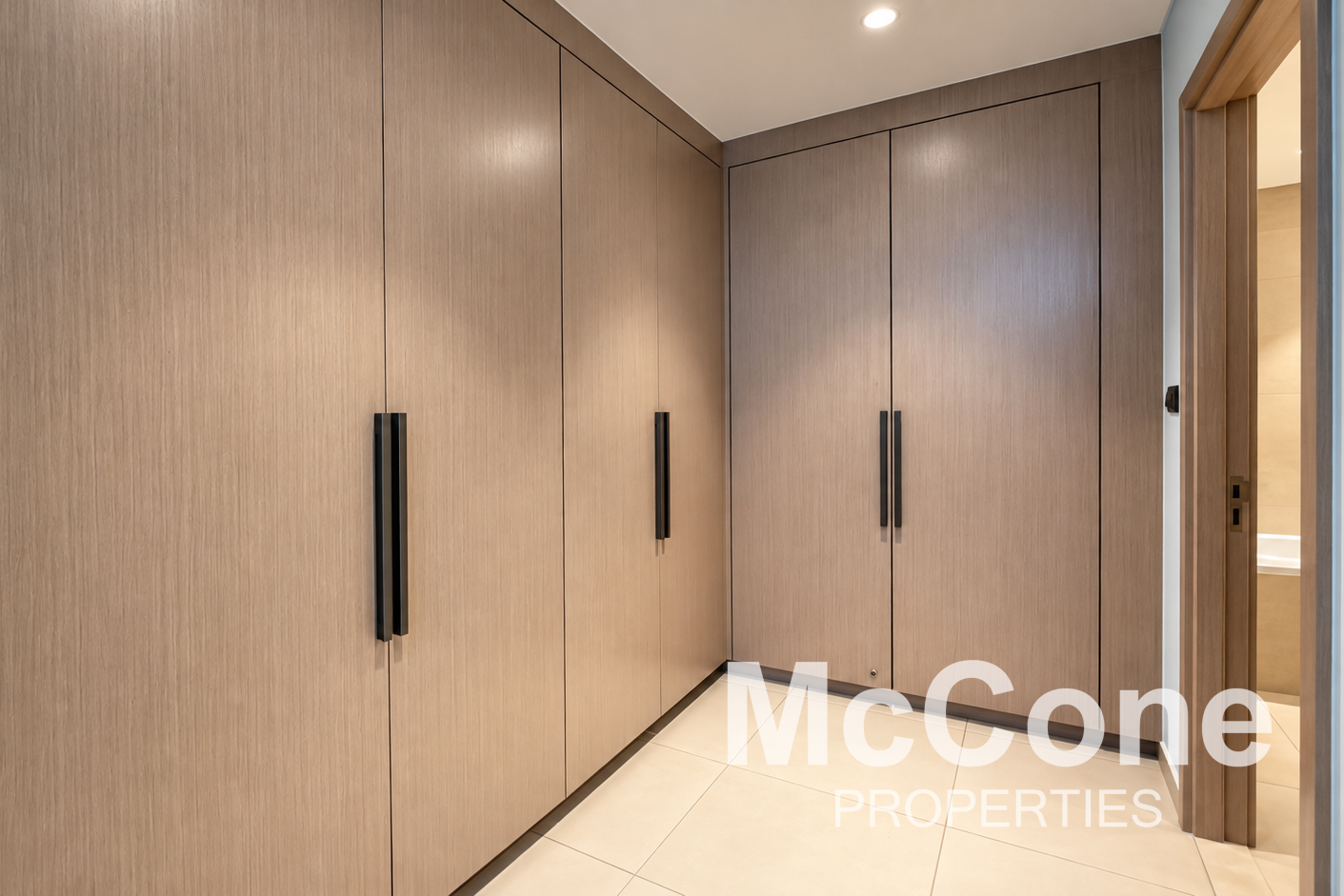 2 Bedroom Apartment for Rent in Act One, Downtown Dubai — photograph 17 of 23