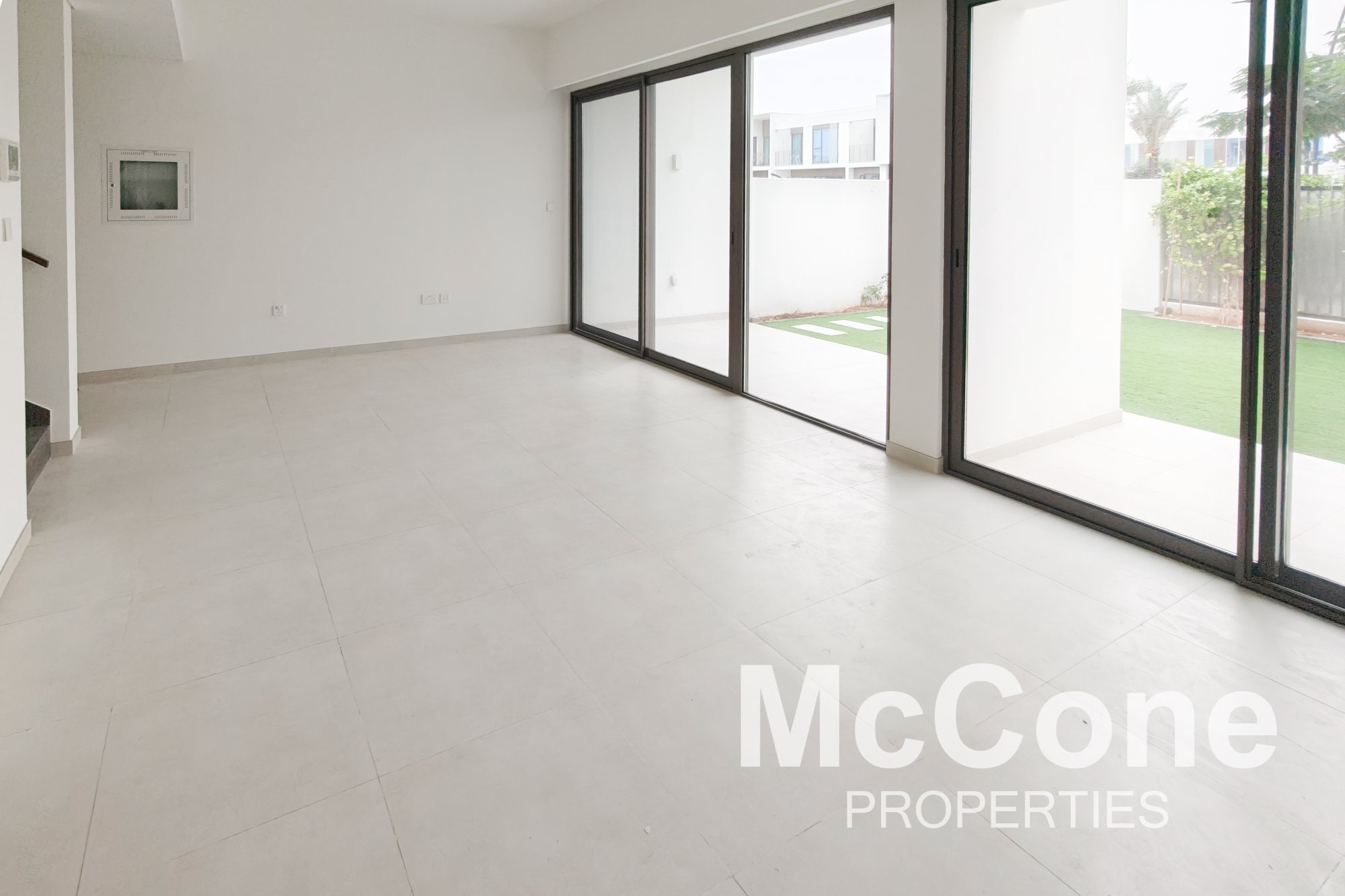3 Bedroom Townhouse for Rent in Nara, The Valley — photo 3 of 23