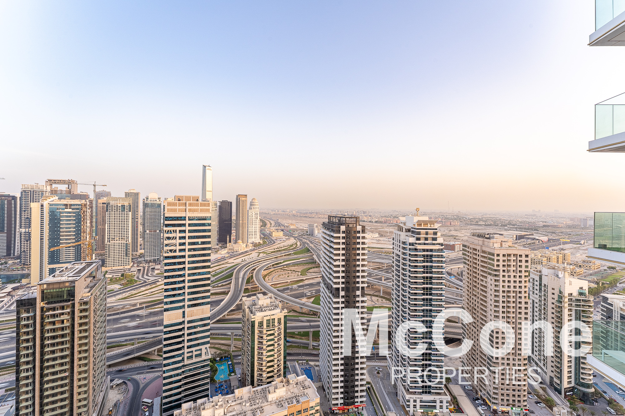 2 Bedroom Apartment for Rent in Stella Maris, Dubai Marina — photograph 20 of 21