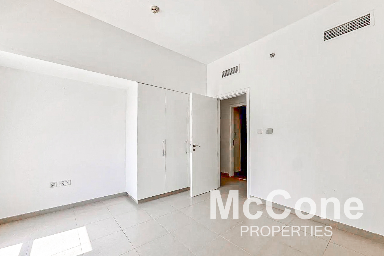 3 Bedroom Apartment for Rent in Zahra Apartments 2B, Town Square — photograph 10 of 14