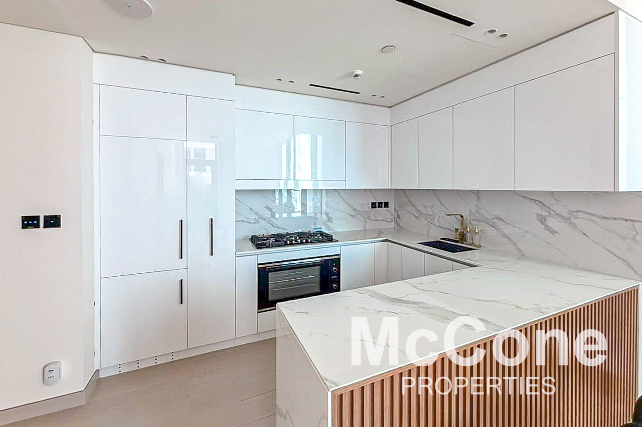 2 Bedroom Apartment for Rent in Binghatti Azure, Jumeirah Village Circle — photo 4 of 19