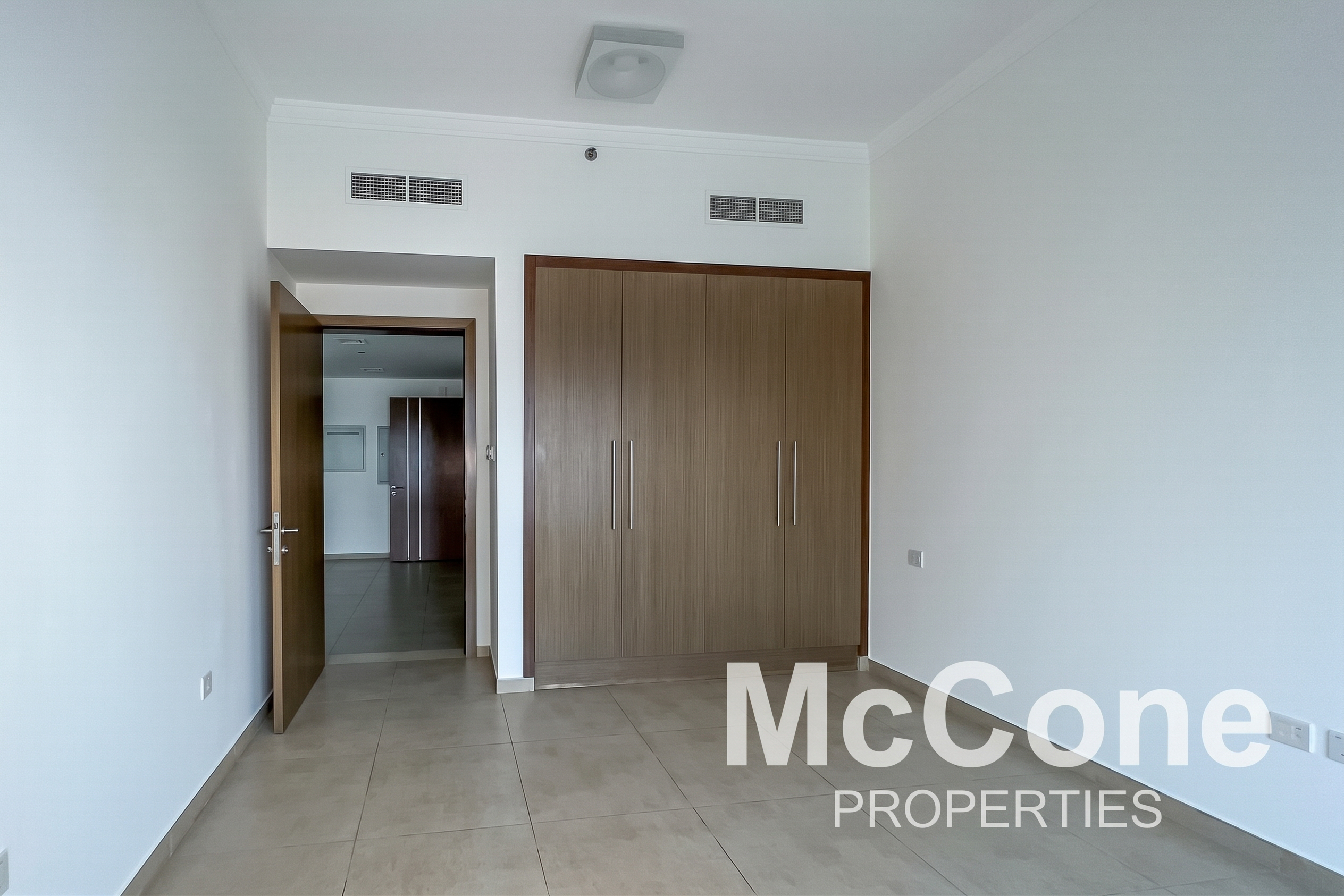 2 Bedroom Apartment for Rent in 48 Burj gate, Downtown Dubai — photo 9 of 11