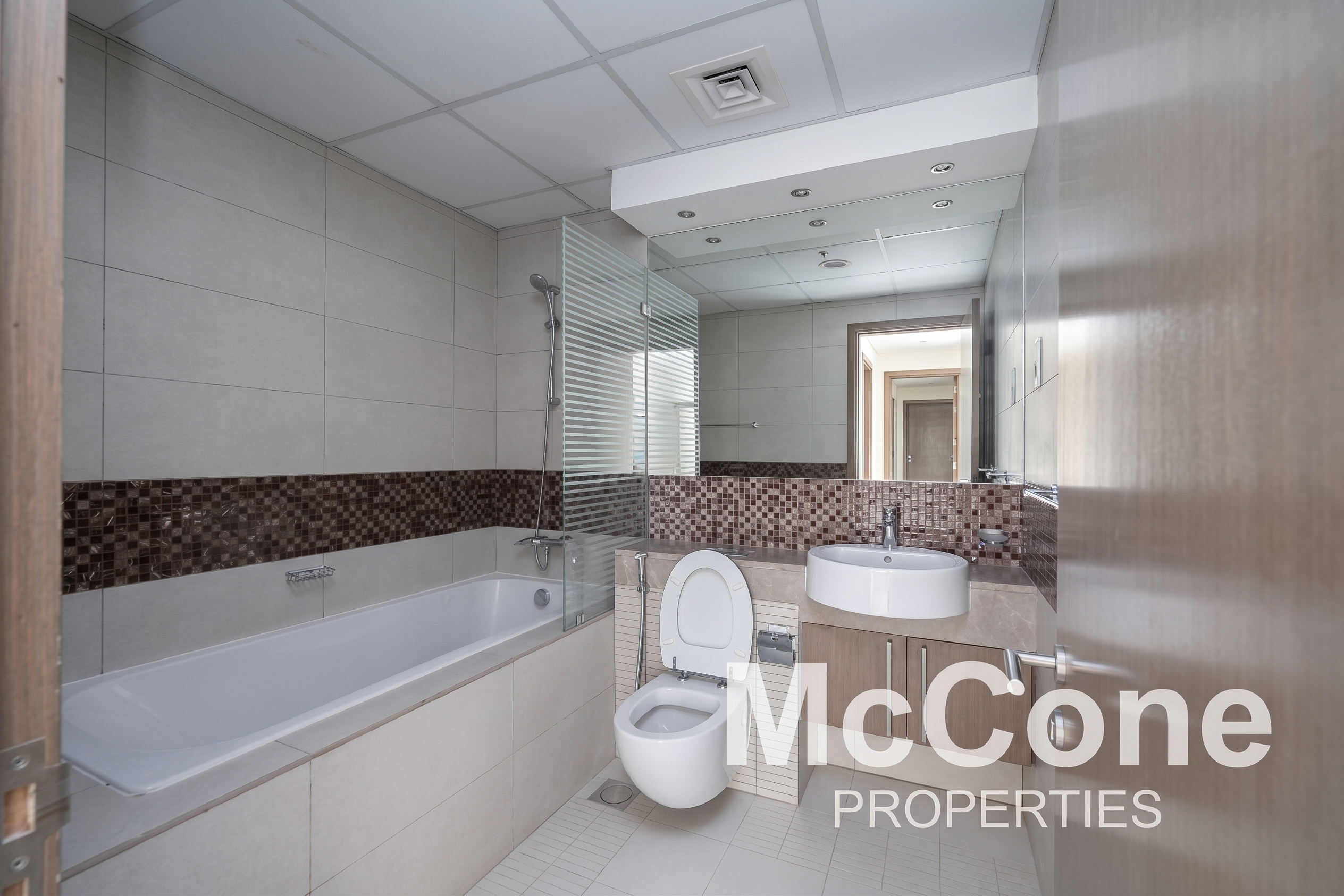 2 Bedroom Apartment for Rent in 48 Burj gate, Downtown Dubai — photograph 11 of 11