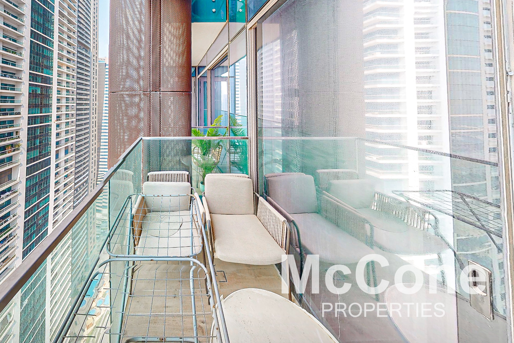 Studio Apartment for Rent in Jumeirah Living Marina Gate, Dubai Marina — photograph 10 of 11