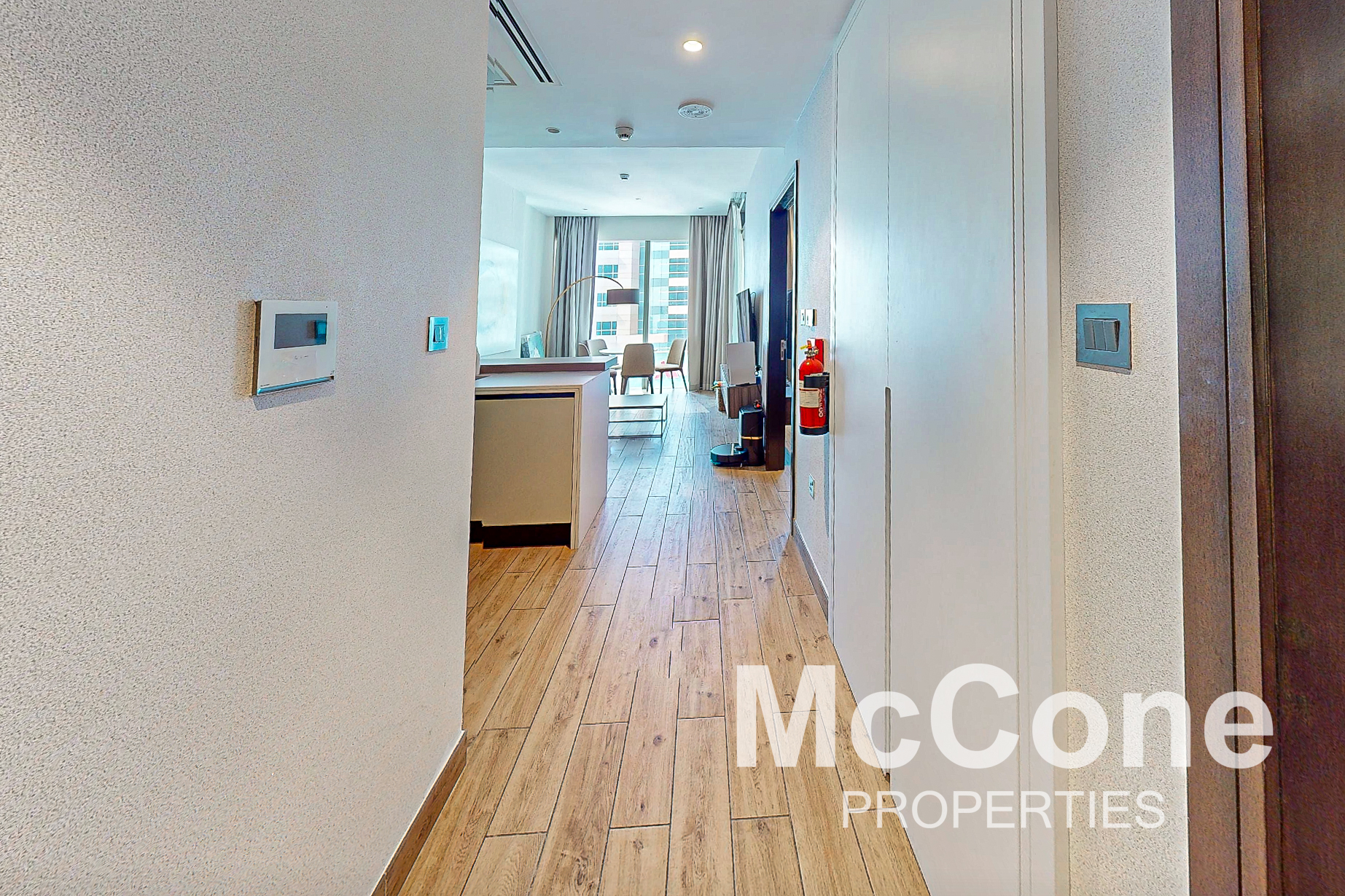 Studio Apartment for Rent in Jumeirah Living Marina Gate, Dubai Marina — photo 4 of 11