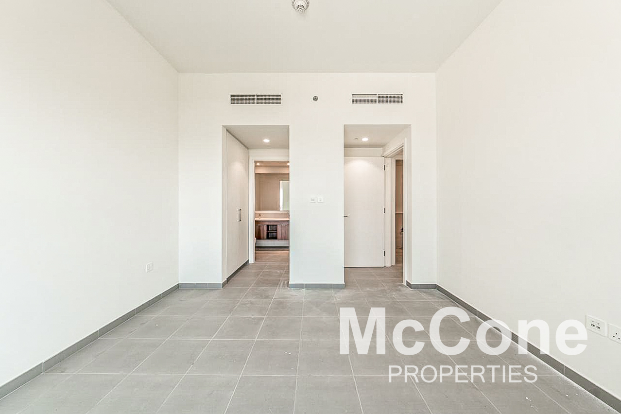 2 Bedroom Apartment for Rent in Golf Views B, Dubai South (Dubai World Central) — photo 4 of 15