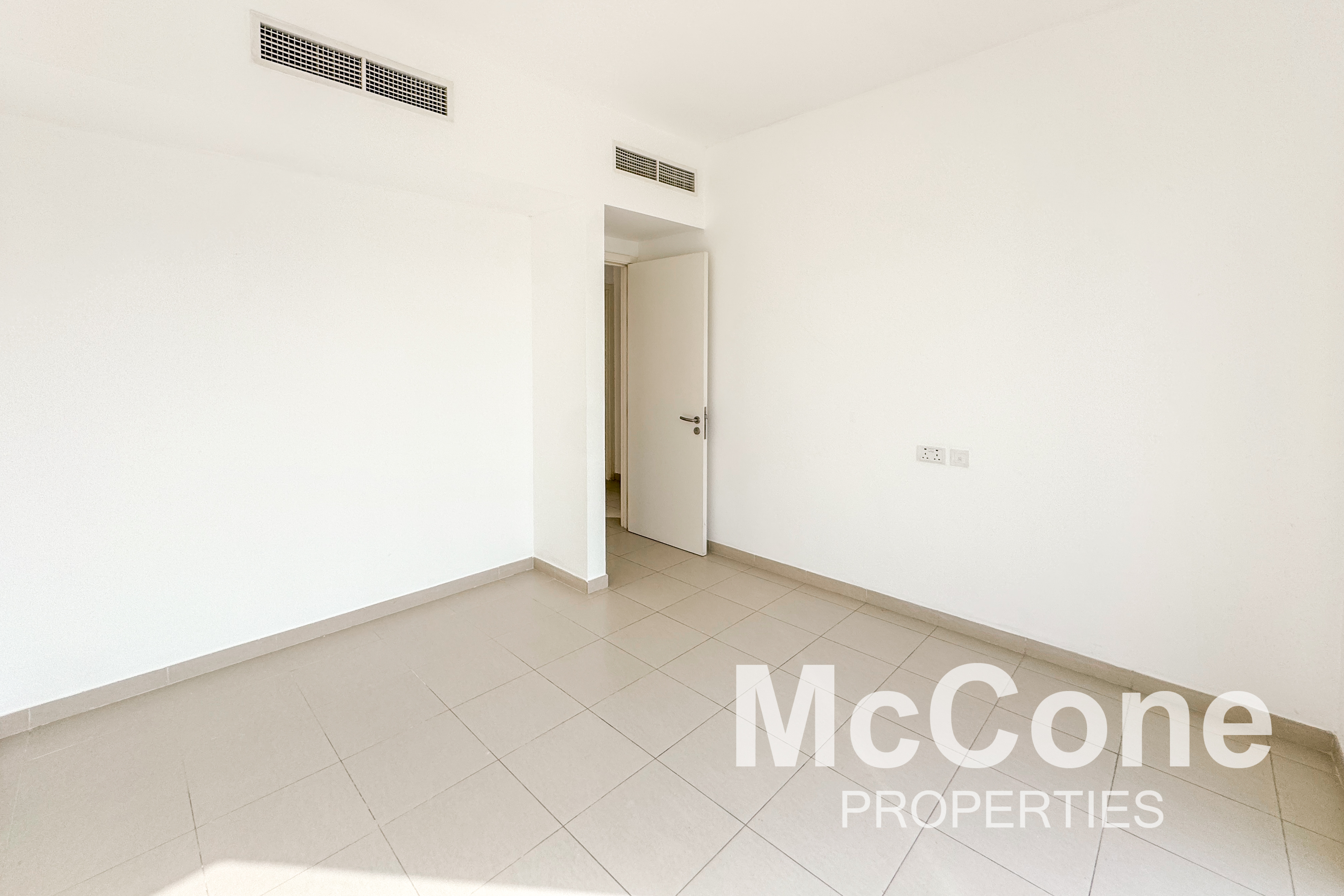 2 Bedroom Apartment for Rent in Urbana 3, Dubai South (Dubai World Central) — photo 6 of 19