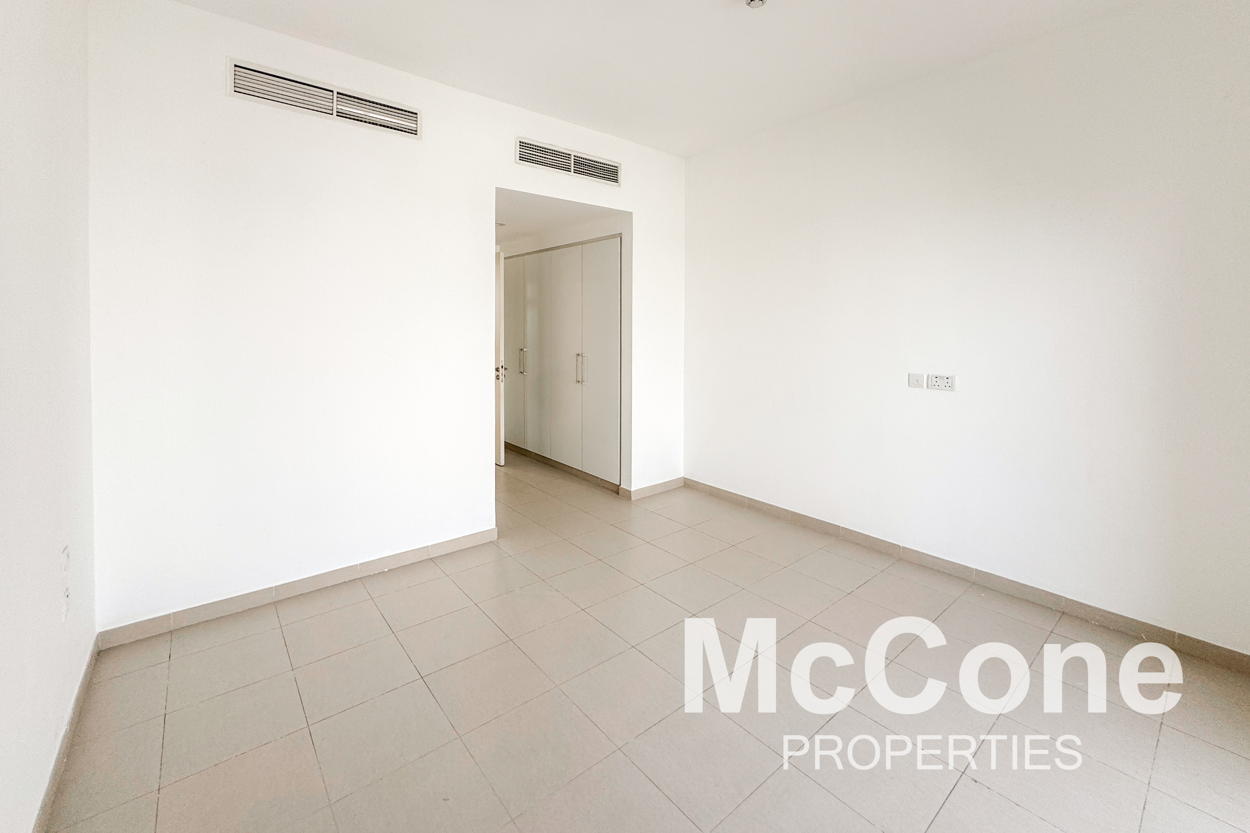2 Bedroom Apartment for Rent in Urbana 3, Dubai South (Dubai World Central) — photo 7 of 19