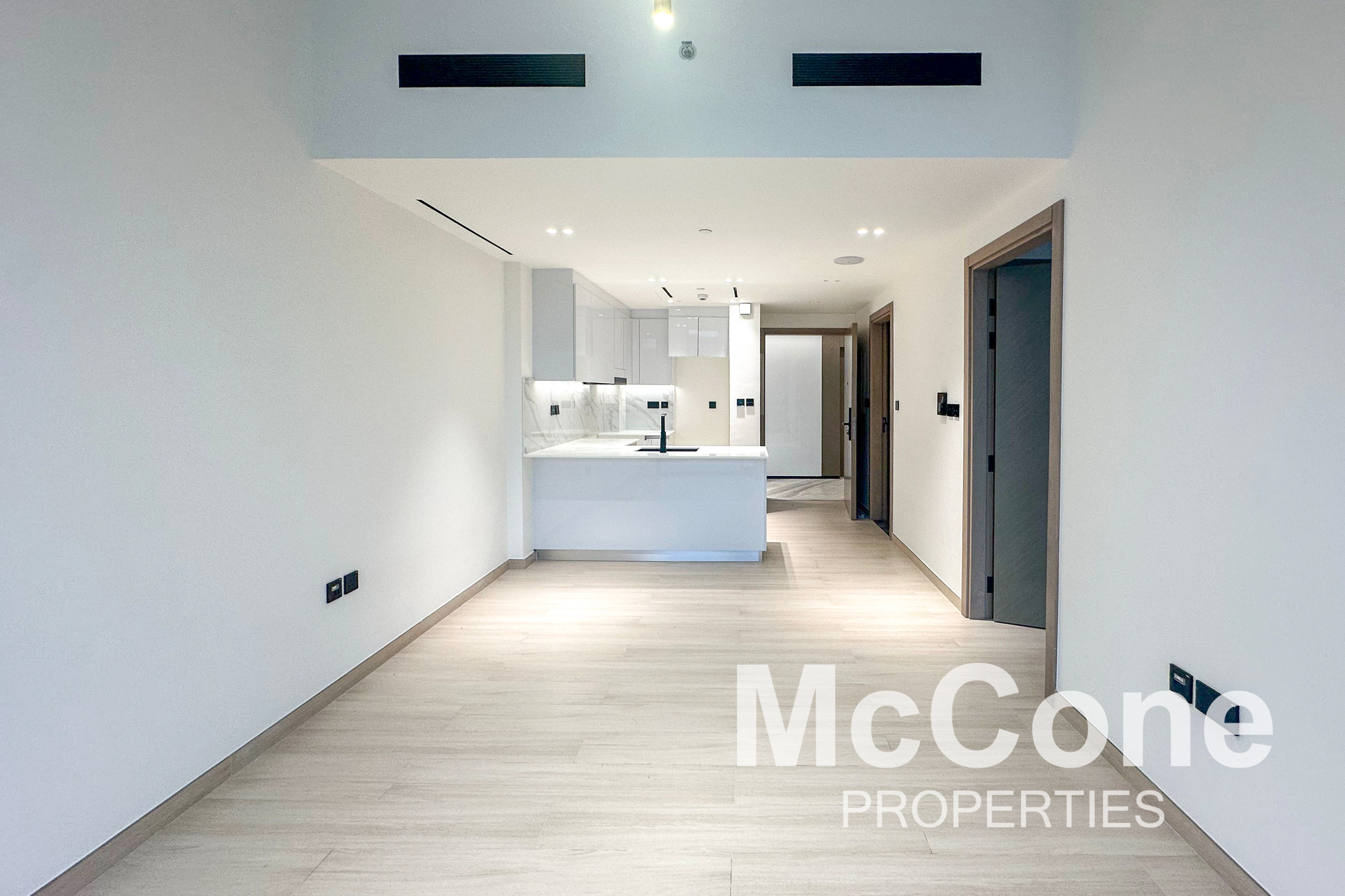 1 Bedroom Apartment for Rent in Binghatti Corner, Jumeirah Village Circle — photo 2 of 12
