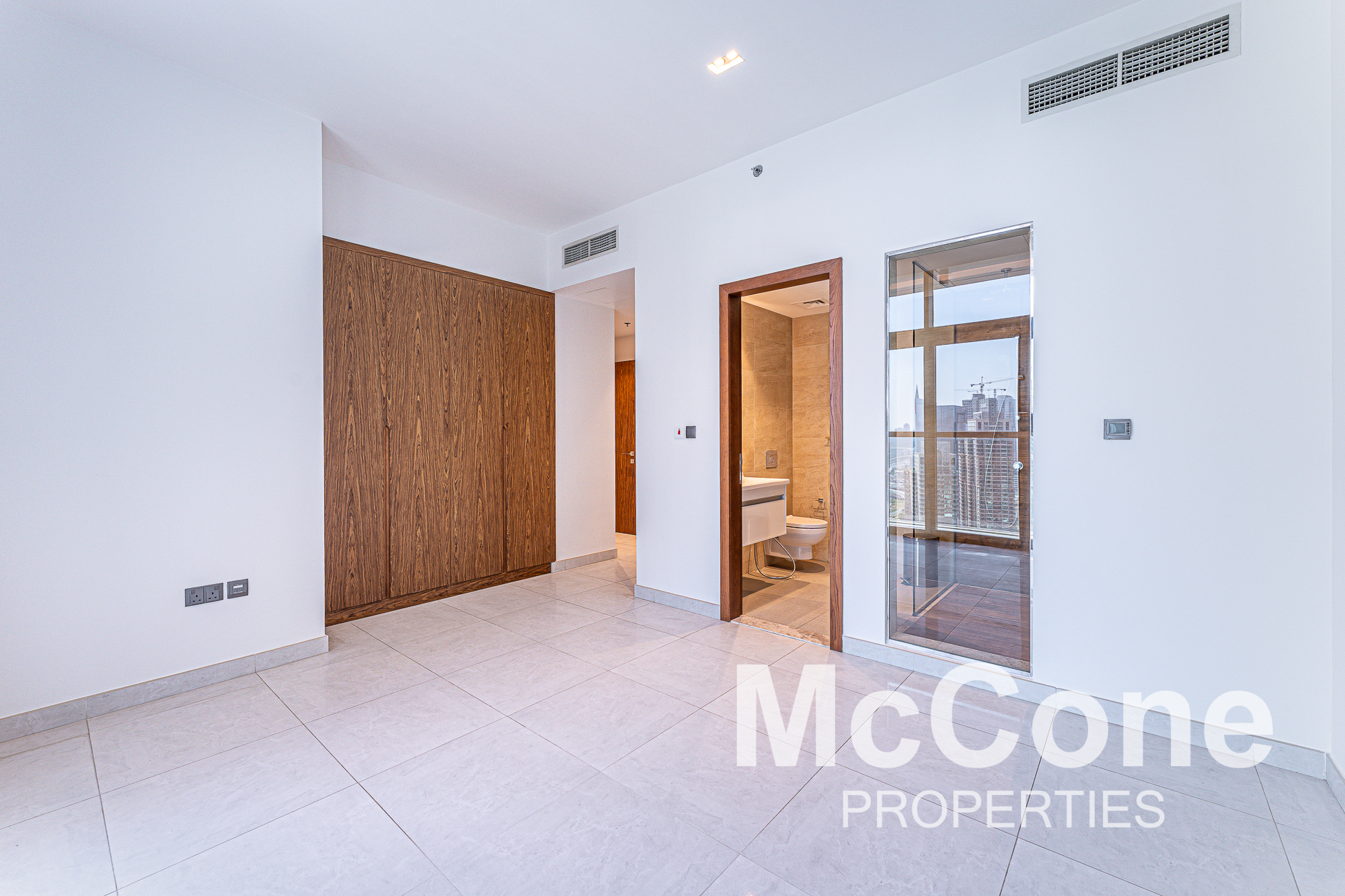3 Bedroom Apartment for Rent in No.9, Dubai Marina — photograph 13 of 26