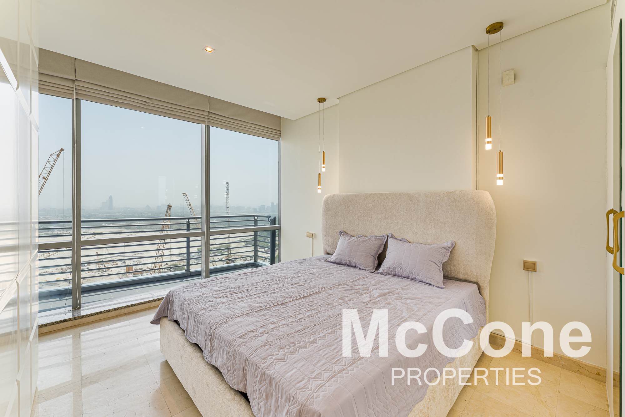 Studio Apartment for Rent in Sky Gardens, DIFC — photo 2 of 20