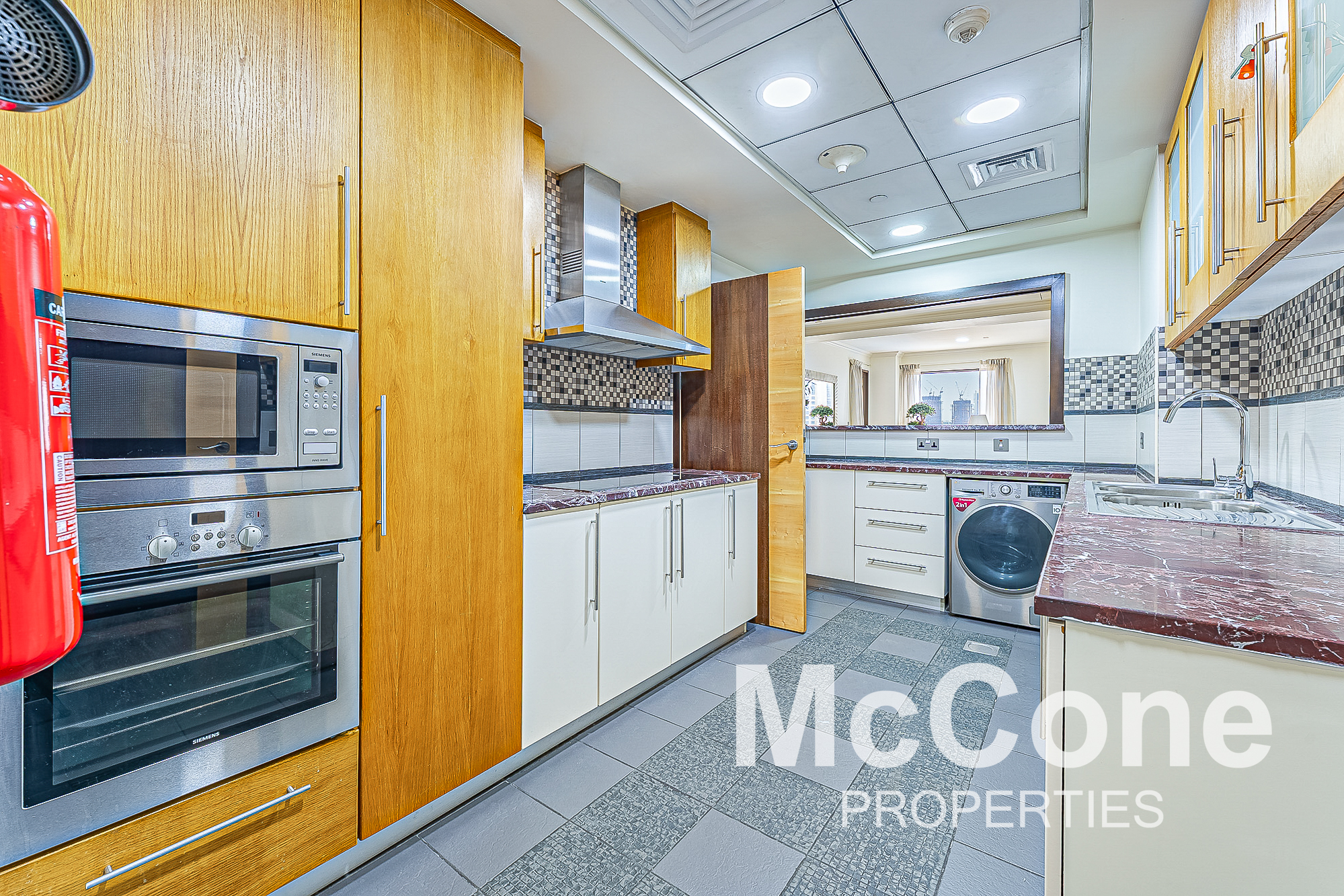 3 Bedroom Apartment for Rent in Murjan 4, Jumeirah Beach Residence — photo 4 of 21